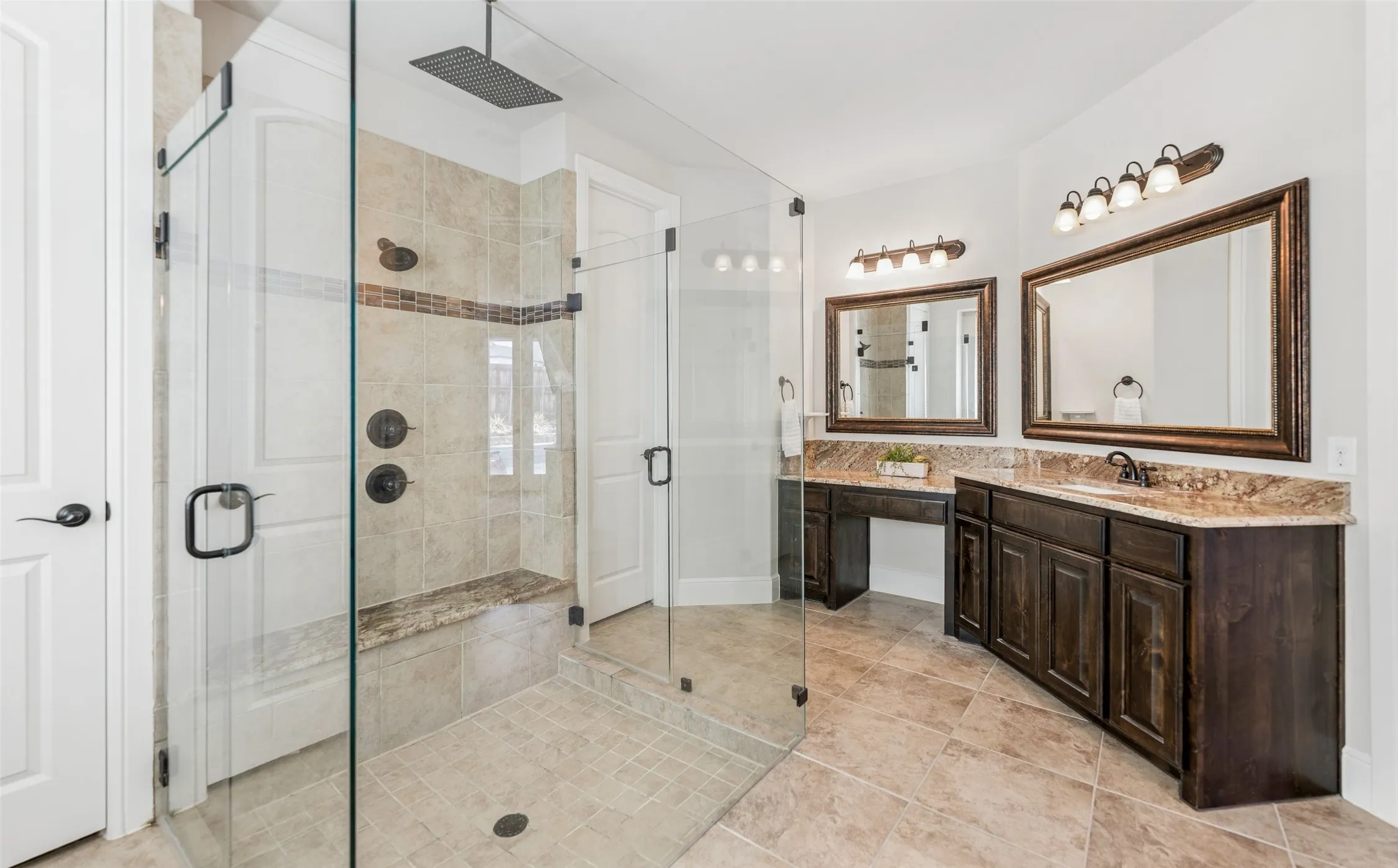 Single Family Residence For Sale in Denton County , 2120 Hidalgo Lane, Frisco, Texas 75034, 5 Bedroom, 4 Bathroom, 2 Garage spaces, 4,719 Sqft, built in 2016, mls#21315649, Real Estate Agent in Frisco, Homes For Sale in Denton county, Homes For Sale in Frisco, Realtor in Frisco Texas, Real Estate Brokerage Independent Realty Texas, Luminita Cordes Realtor