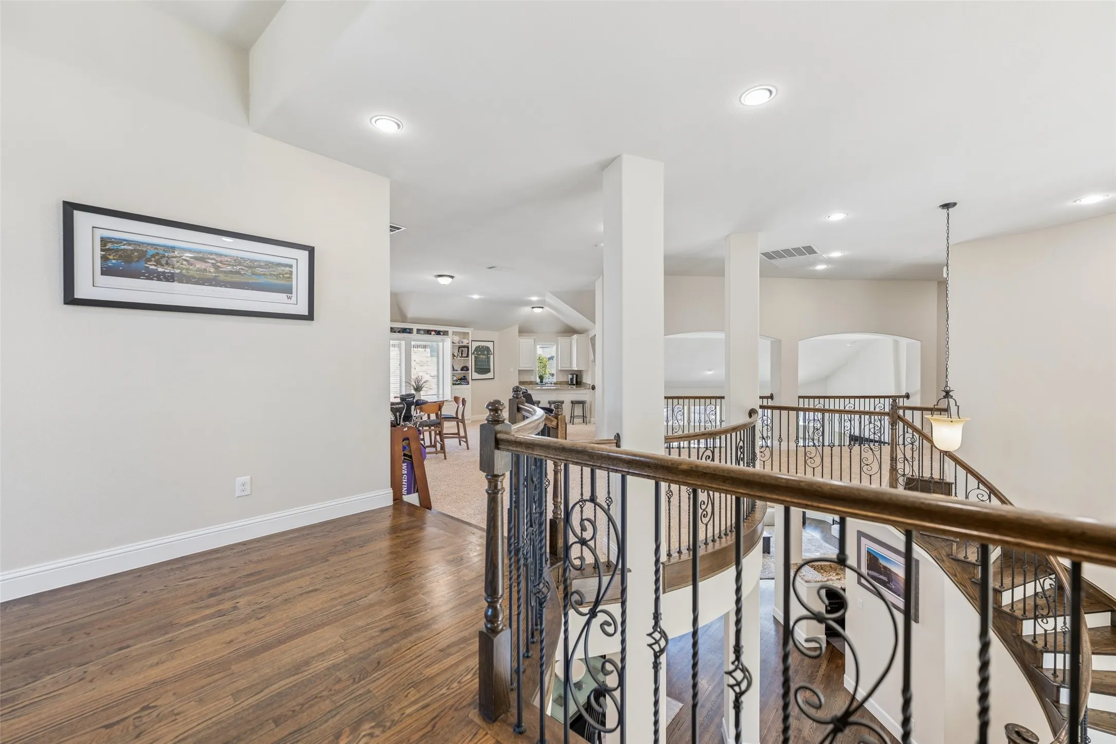 Single Family Residence For Sale in Denton County , 2120 Hidalgo Lane, Frisco, Texas 75034, 5 Bedroom, 4 Bathroom, 2 Garage spaces, 4,719 Sqft, built in 2016, mls#21315649, Real Estate Agent in Frisco, Homes For Sale in Denton county, Homes For Sale in Frisco, Realtor in Frisco Texas, Real Estate Brokerage Independent Realty Texas, Luminita Cordes Realtor