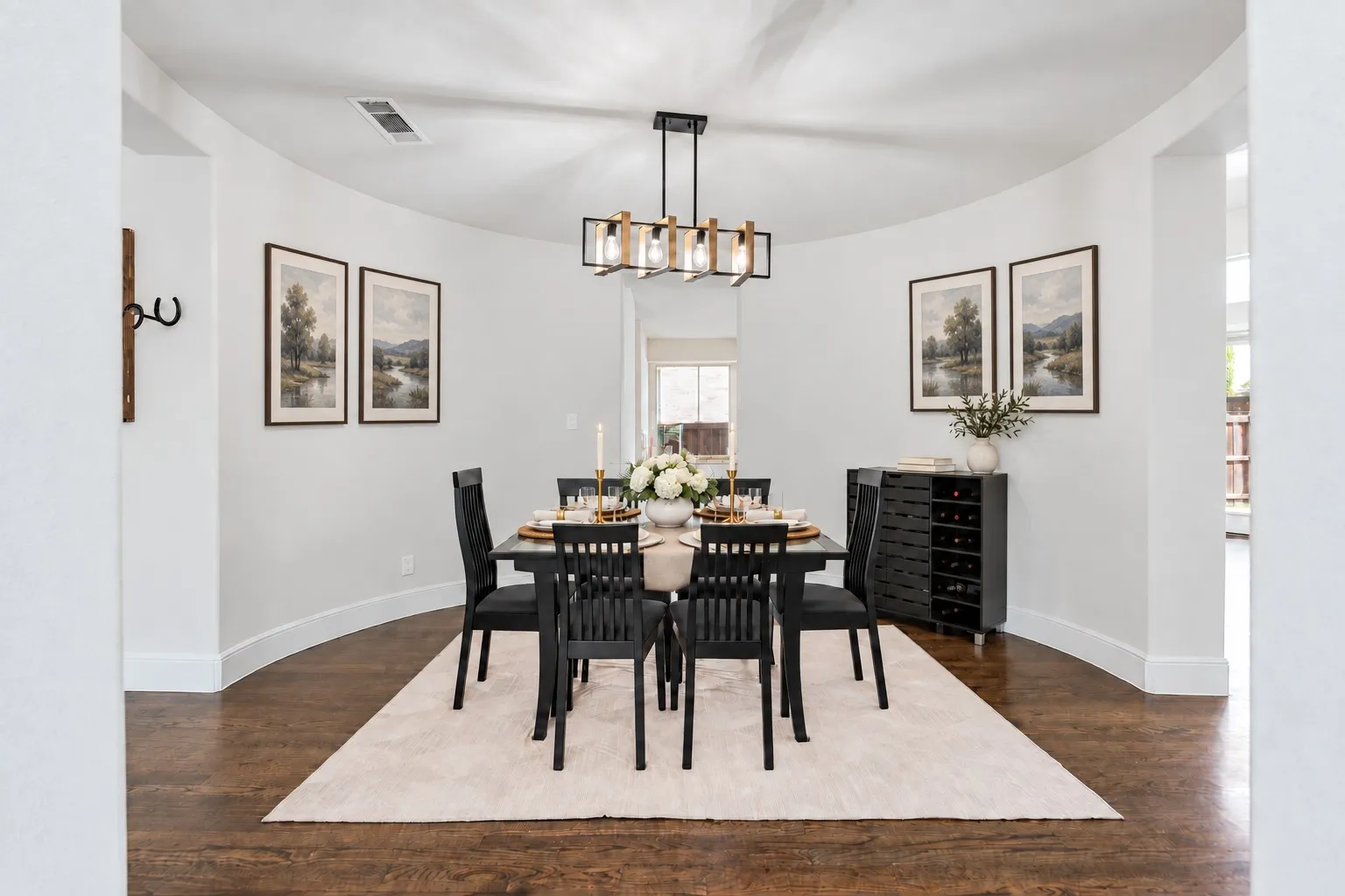 Virtually Staged - Dining Room