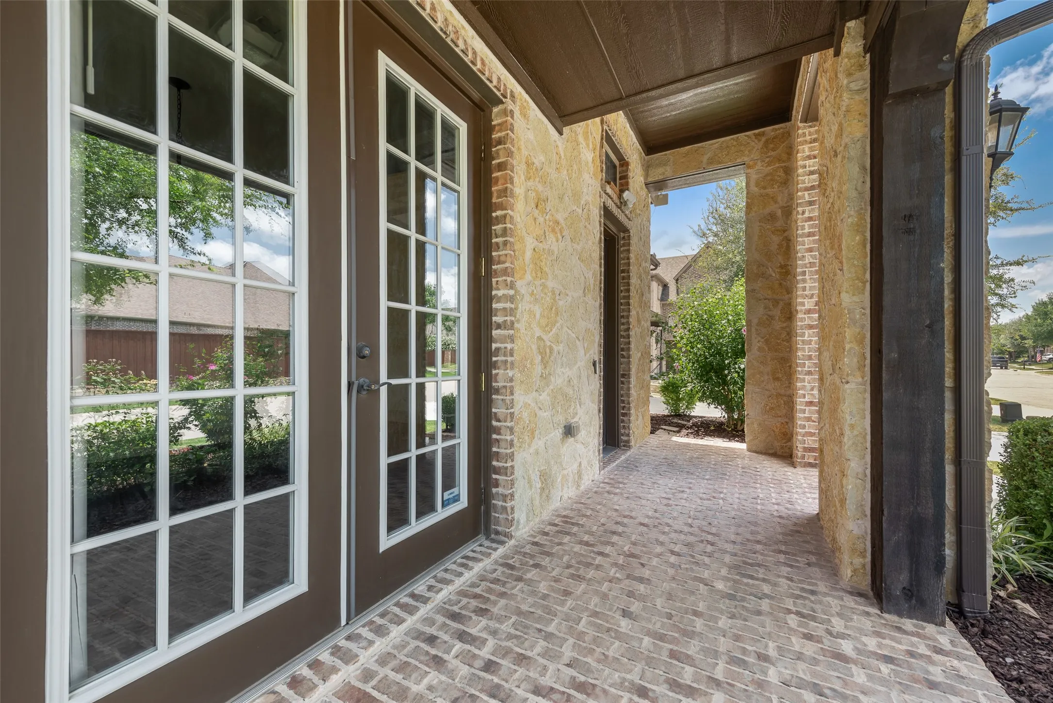 Single Family Residence For Sale in Collin County , 2021 Calisto Way, Allen, Texas 75013, 4 Bedroom, 4 Bathroom, 3 Garage spaces, 4,049 Sqft, built in 2017, mls#21320118, Real Estate Agent in Allen, Homes For Sale in Collin county, Homes For Sale in Allen, Realtor in Allen Texas, Real Estate Brokerage Independent Realty Texas, Luminita Cordes Realtor