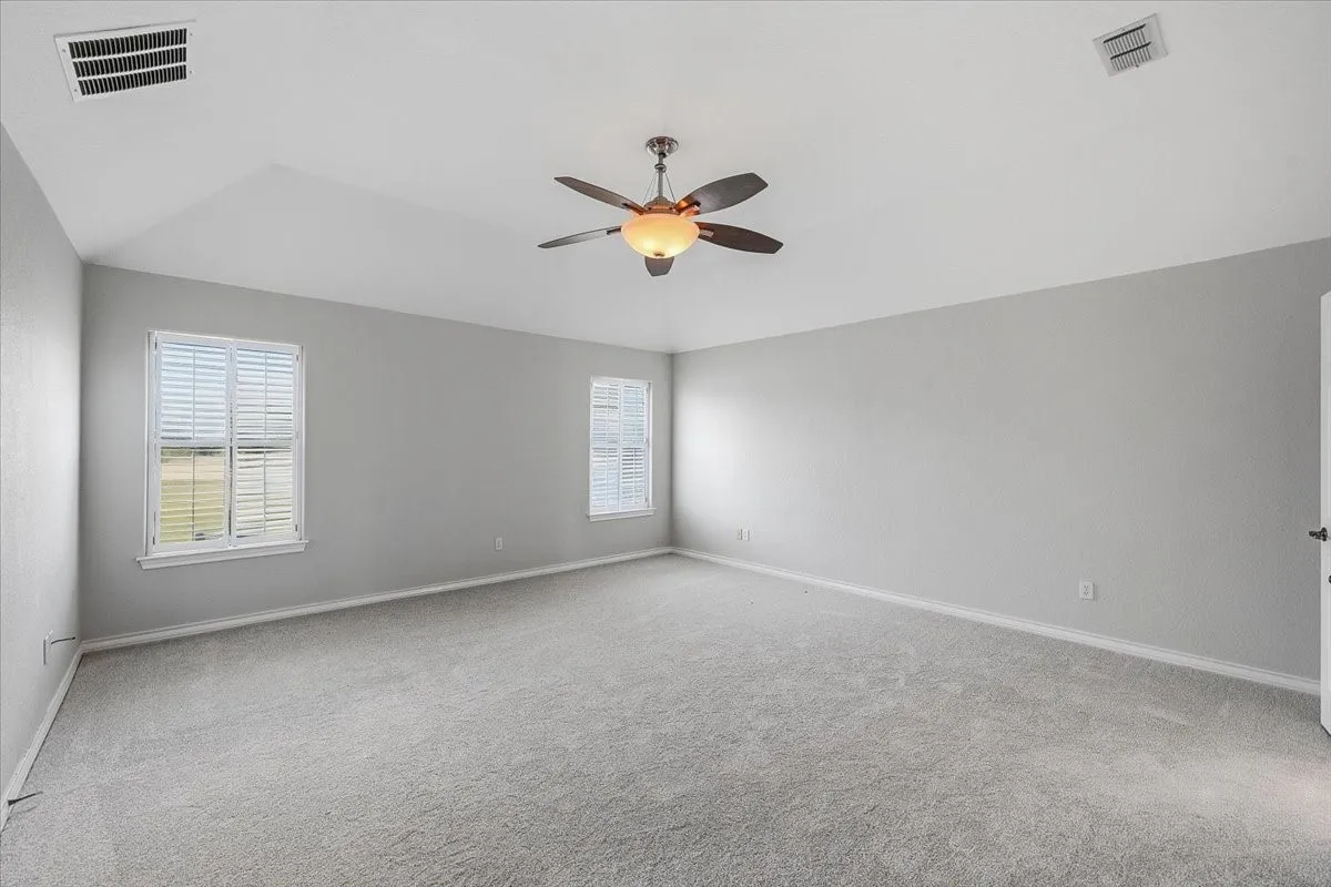 Single Family Residence For Sale in Parker County , 116 River Creek Lane, Aledo, Texas 76008, 4 Bedroom, 3 Bathroom, 3 Garage spaces, 2,875 Sqft, built in 1999, mls#21296877, Real Estate Agent in Aledo, Homes For Sale in Parker county, Homes For Sale in Aledo, Realtor in Aledo Texas, Real Estate Brokerage Independent Realty Texas, Luminita Cordes Realtor