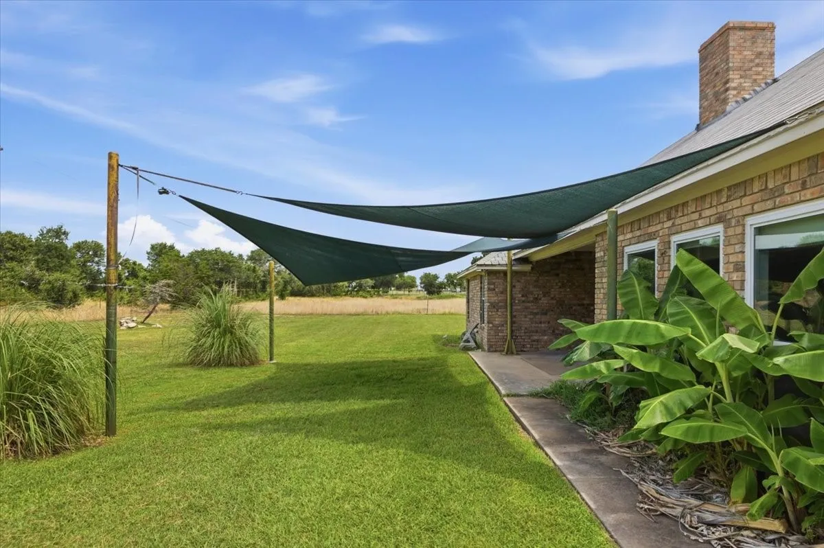 Single Family Residence For Sale in Parker County , 116 River Creek Lane, Aledo, Texas 76008, 4 Bedroom, 3 Bathroom, 3 Garage spaces, 2,875 Sqft, built in 1999, mls#21296877, Real Estate Agent in Aledo, Homes For Sale in Parker county, Homes For Sale in Aledo, Realtor in Aledo Texas, Real Estate Brokerage Independent Realty Texas, Luminita Cordes Realtor