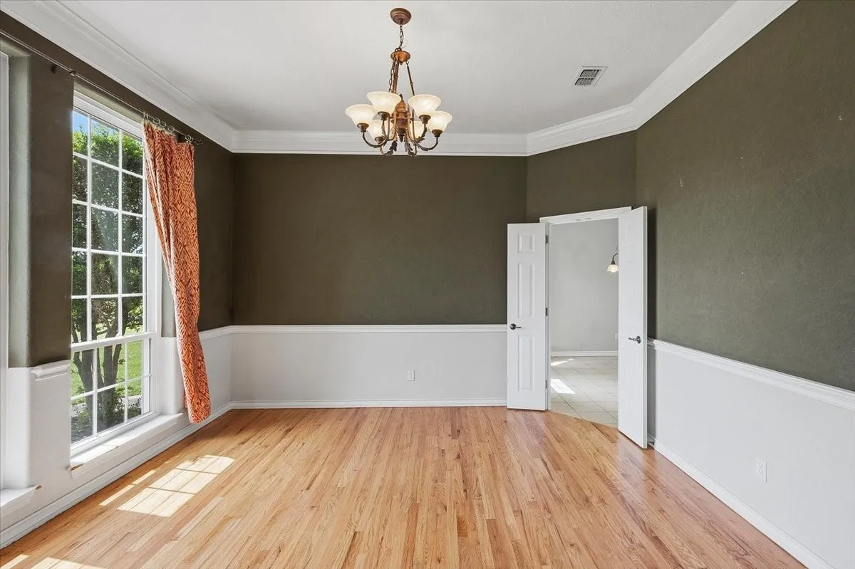 Single Family Residence For Sale in Parker County , 116 River Creek Lane, Aledo, Texas 76008, 4 Bedroom, 3 Bathroom, 3 Garage spaces, 2,875 Sqft, built in 1999, mls#21296877, Real Estate Agent in Aledo, Homes For Sale in Parker county, Homes For Sale in Aledo, Realtor in Aledo Texas, Real Estate Brokerage Independent Realty Texas, Luminita Cordes Realtor