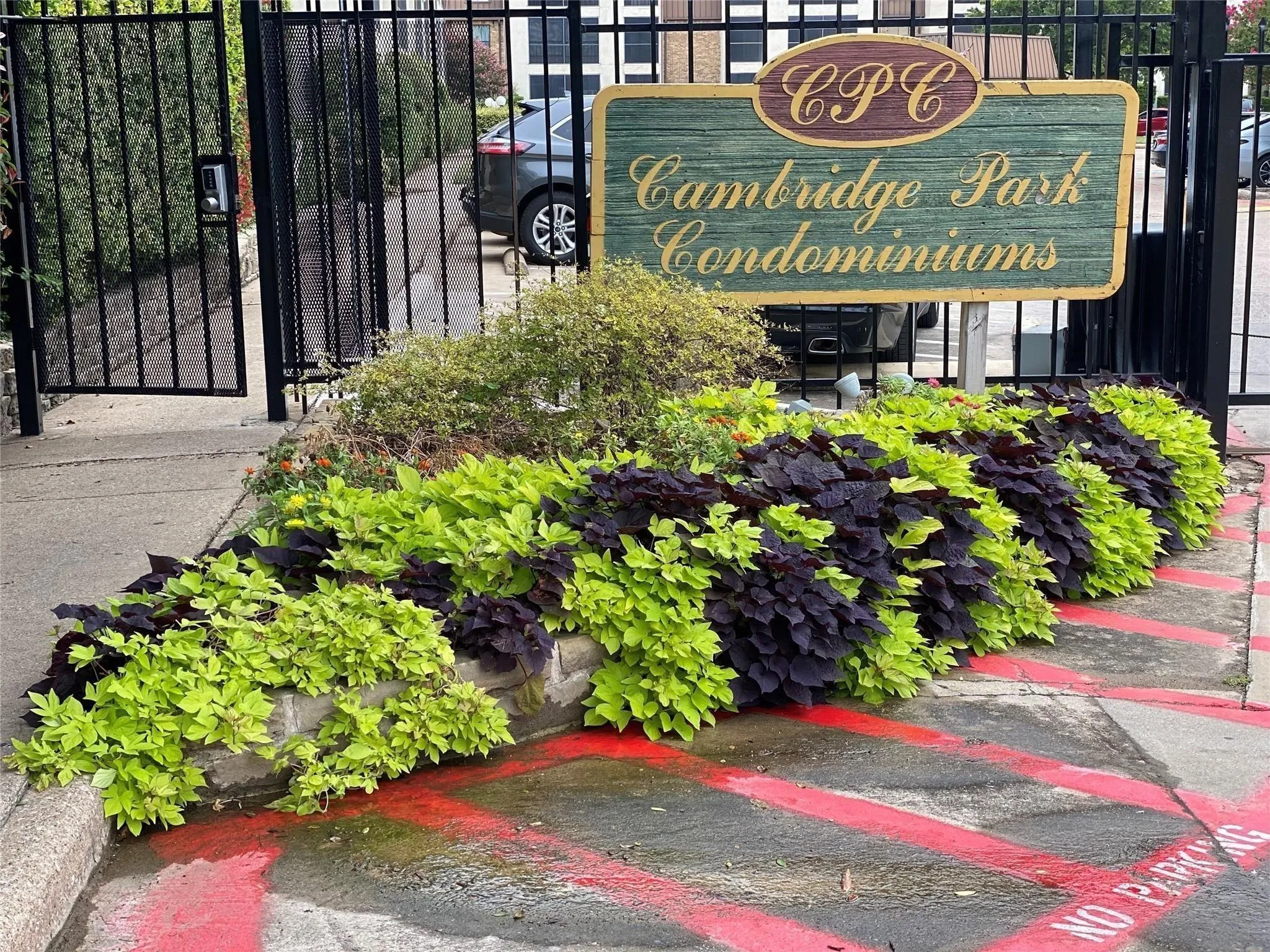 Condominium For Rent in Dallas County , 11460 Audelia Road 388, Dallas, Texas 75243, 3 Bedroom, 2 Bathroom, Garage spaces, 1,237 Sqft, built in 1980, mls#21320588, Real Estate Agent in Dallas, Homes For Rent in Dallas county, Homes For Rent in Dallas, Realtor in Dallas Texas, Real Estate Brokerage Independent Realty Texas, Luminita Cordes Realtor