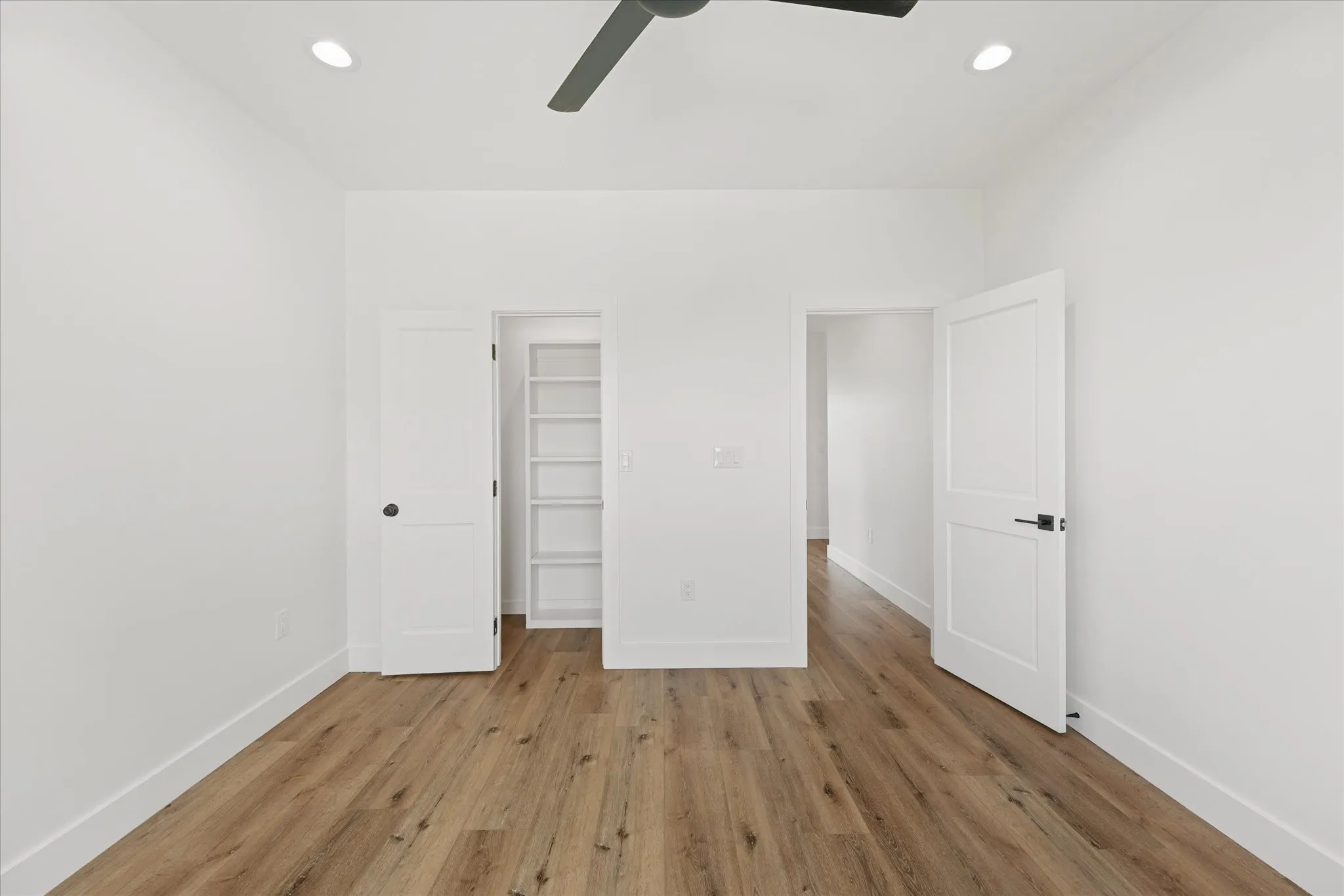 Single Family Residence For Sale in Kaufman County , 2742 Sundown Drive, Kaufman, Texas 75142, 4 Bedroom, 3 Bathroom, 2 Garage spaces, 2,484 Sqft, built in 2023, mls#21320553, Real Estate Agent in Kaufman, Homes For Sale in Kaufman county, Homes For Sale in Kaufman, Realtor in Kaufman Texas, Real Estate Brokerage Independent Realty Texas, Luminita Cordes Realtor
