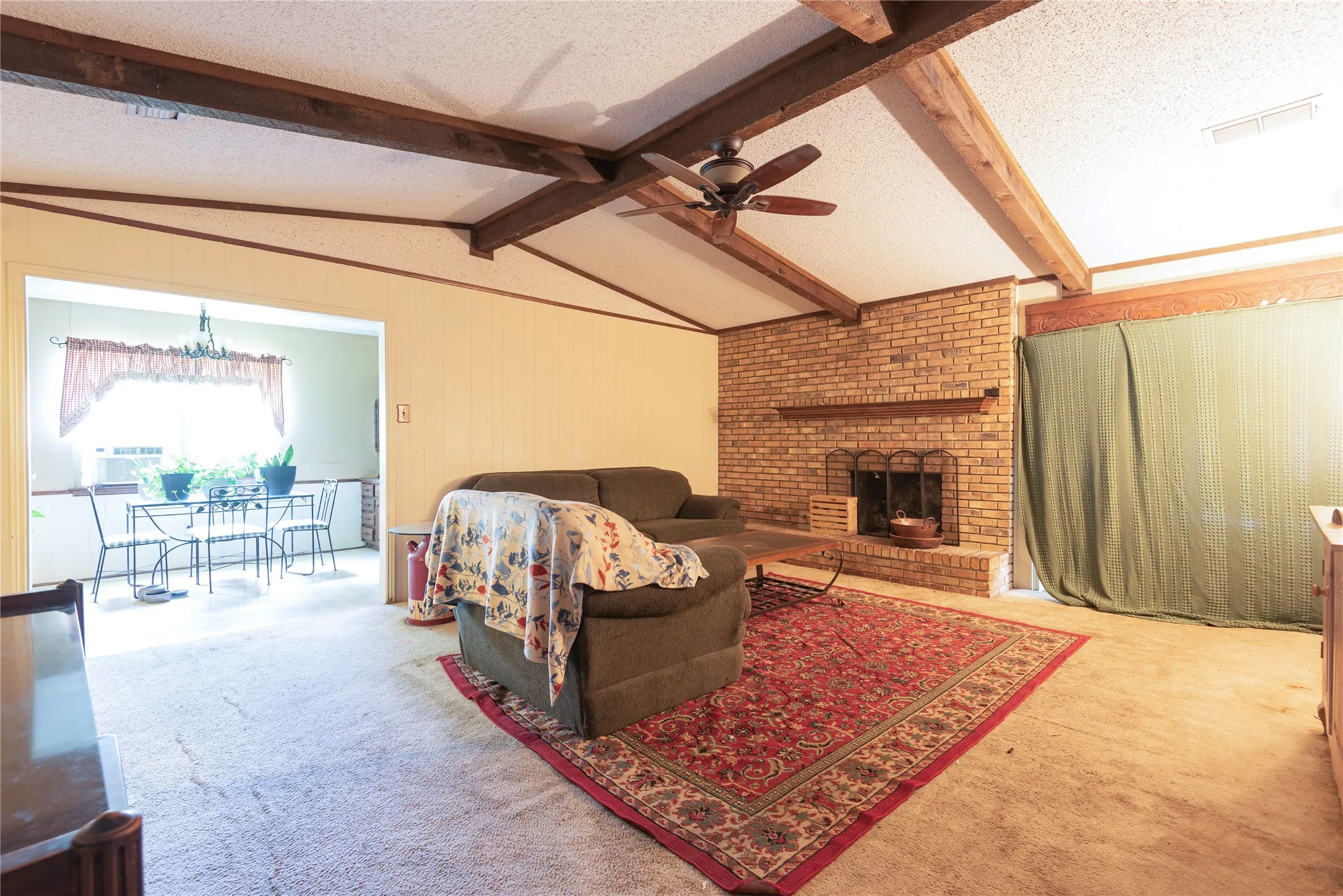 Single Family Residence For Sale in Collin County , 9170 Dogwood Street, Frisco, Texas 75033, 3 Bedroom, 2 Bathroom, Garage spaces, 2,424 Sqft, built in 1975, mls#21319047, Real Estate Agent in Frisco, Homes For Sale in Collin county, Homes For Sale in Frisco, Realtor in Frisco Texas, Real Estate Brokerage Independent Realty Texas, Luminita Cordes Realtor