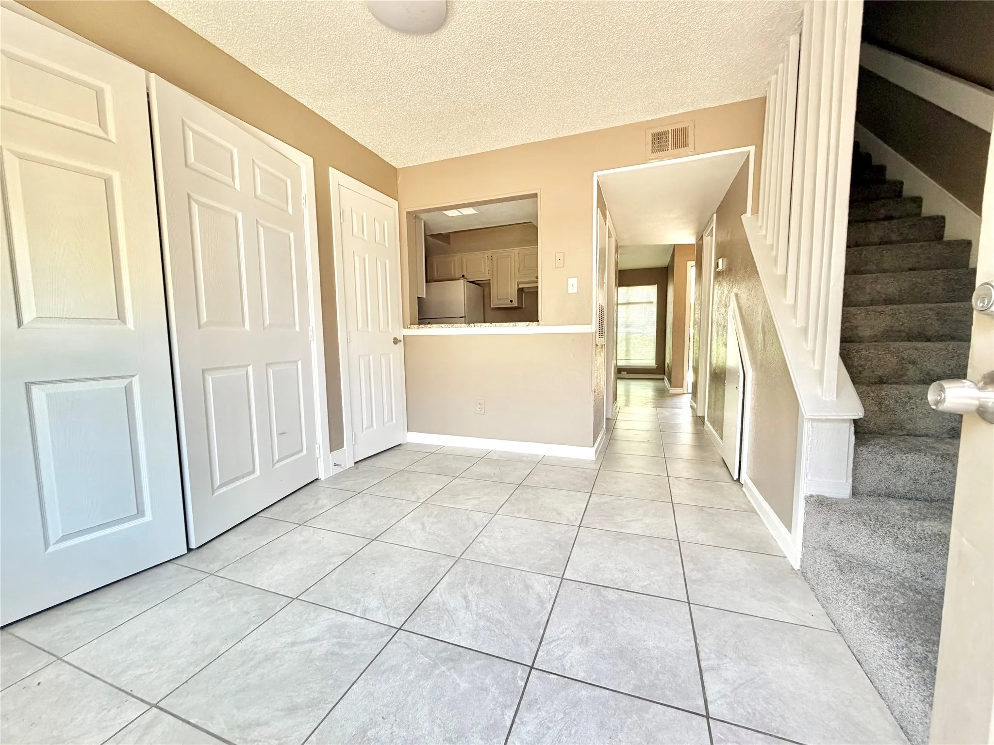 Quadruplex For Sale in Dallas County , 8001 Rothington Road 31-37, Dallas, Texas 75227, 8 Bedroom, 8 Bathroom, Garage spaces, 0 Sqft, built in 1983, mls#21320600, Real Estate Agent in Dallas, Homes For Sale in Dallas county, Homes For Sale in Dallas, Realtor in Dallas Texas, Real Estate Brokerage Independent Realty Texas, Luminita Cordes Realtor