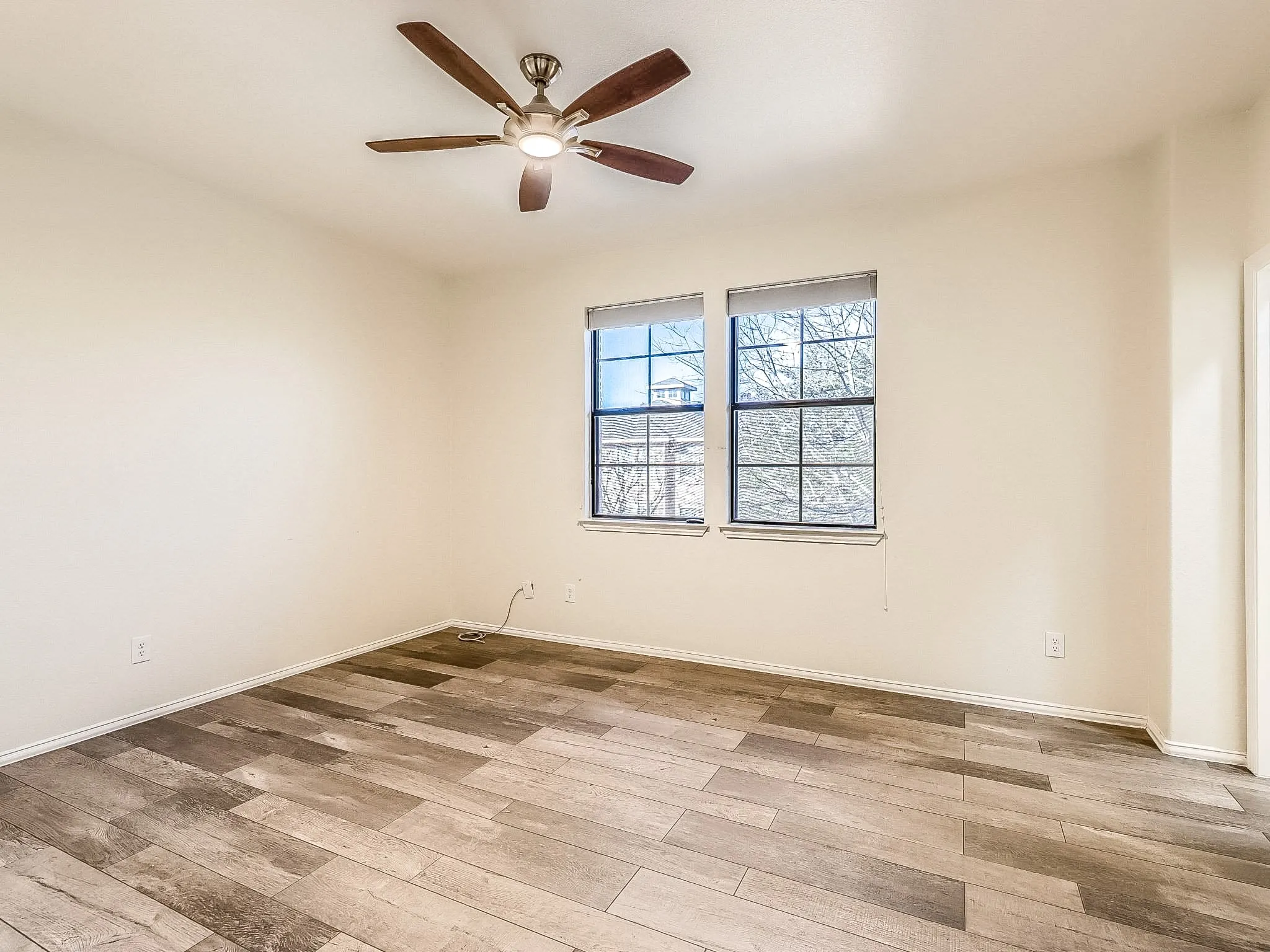 Single Family Residence For Sale in Denton County , 1528 Chestnut Drive, Savannah, Texas 76227, 4 Bedroom, 4 Bathroom, 2 Garage spaces, 3,761 Sqft, built in 2004, mls#21320587, Real Estate Agent in Savannah, Homes For Sale in Denton county, Homes For Sale in Savannah, Realtor in Savannah Texas, Real Estate Brokerage Independent Realty Texas, Luminita Cordes Realtor