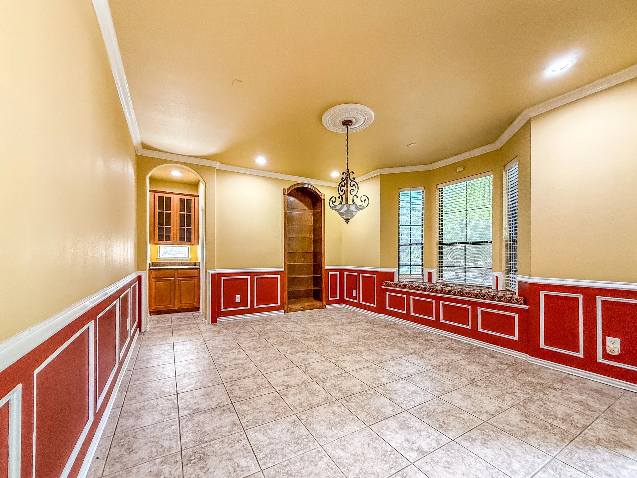 Single Family Residence For Sale in Denton County , 1528 Chestnut Drive, Savannah, Texas 76227, 4 Bedroom, 4 Bathroom, 2 Garage spaces, 3,761 Sqft, built in 2004, mls#21320587, Real Estate Agent in Savannah, Homes For Sale in Denton county, Homes For Sale in Savannah, Realtor in Savannah Texas, Real Estate Brokerage Independent Realty Texas, Luminita Cordes Realtor
