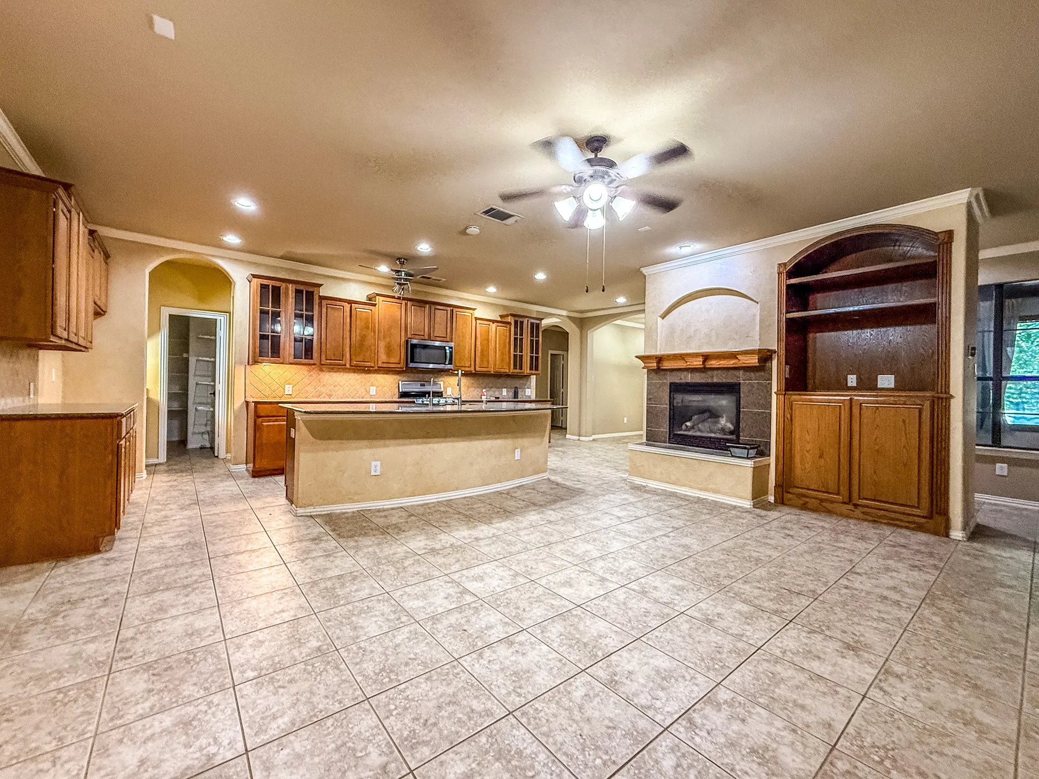 Single Family Residence For Sale in Denton County , 1528 Chestnut Drive, Savannah, Texas 76227, 4 Bedroom, 4 Bathroom, 2 Garage spaces, 3,761 Sqft, built in 2004, mls#21320587, Real Estate Agent in Savannah, Homes For Sale in Denton county, Homes For Sale in Savannah, Realtor in Savannah Texas, Real Estate Brokerage Independent Realty Texas, Luminita Cordes Realtor