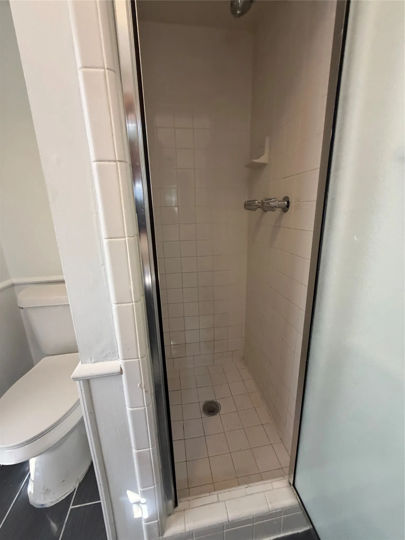 Single Family Residence For Rent in Hunt County , 2406 W Broadview Street, Greenville, Texas 75402, 4 Bedroom, 2 Bathroom, 2 Garage spaces, 1,750 Sqft, built in 1970, mls#21320611, Real Estate Agent in Greenville, Homes For Rent in Hunt county, Homes For Rent in Greenville, Realtor in Greenville Texas, Real Estate Brokerage Independent Realty Texas, Luminita Cordes Realtor