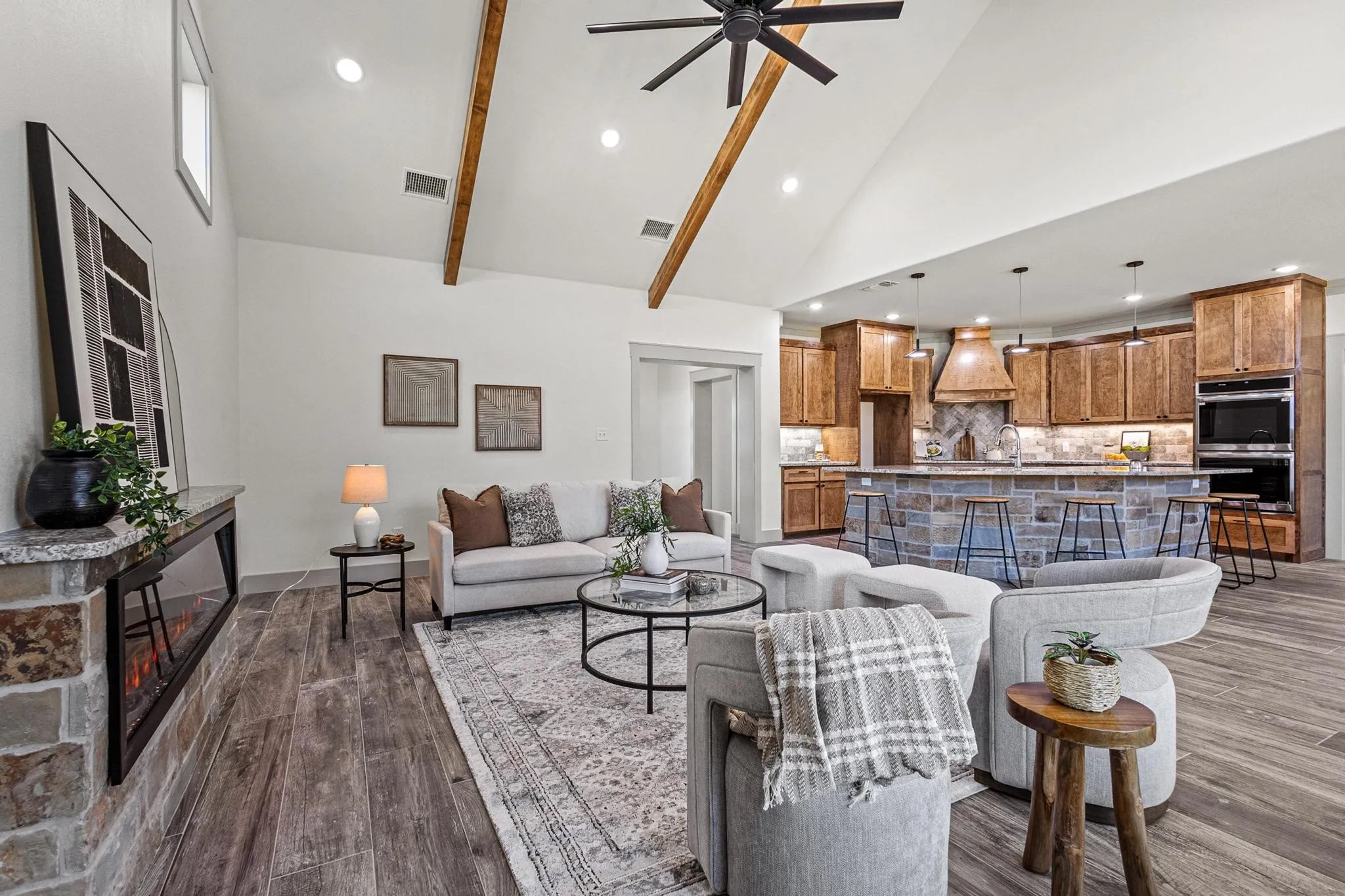 Single Family Residence For Sale in Grayson County , 512 Bandera Drive, Howe, Texas 75459, 4 Bedroom, 4 Bathroom, 2 Garage spaces, 2,845 Sqft, built in 2025, Price $599,900, mls#21320599, Real Estate Agent in Howe, Homes For Sale in Grayson county, Homes For Sale in Howe, Realtor in Howe Texas, Real Estate Brokerage Independent Realty Texas, Luminita Cordes Realtor