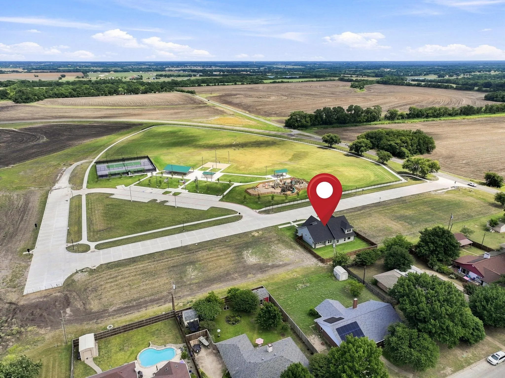 Single Family Residence For Sale in Grayson County , 512 Bandera Drive, Howe, Texas 75459, 4 Bedroom, 4 Bathroom, 2 Garage spaces, 2,845 Sqft, built in 2025, Price $599,900, mls#21320599, Real Estate Agent in Howe, Homes For Sale in Grayson county, Homes For Sale in Howe, Realtor in Howe Texas, Real Estate Brokerage Independent Realty Texas, Luminita Cordes Realtor