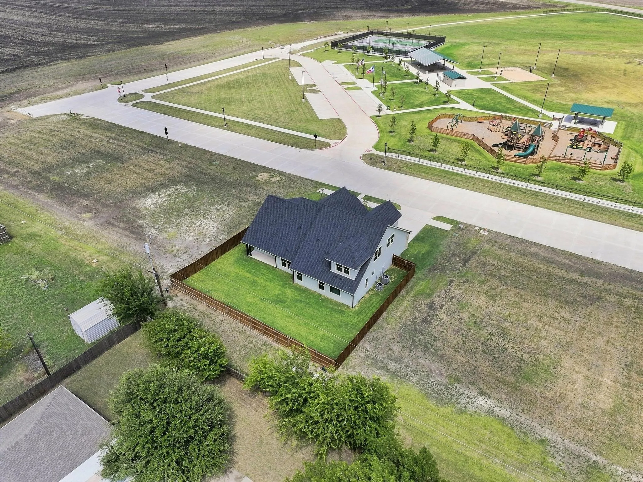 Single Family Residence For Sale in Grayson County , 512 Bandera Drive, Howe, Texas 75459, 4 Bedroom, 4 Bathroom, 2 Garage spaces, 2,845 Sqft, built in 2025, Price $599,900, mls#21320599, Real Estate Agent in Howe, Homes For Sale in Grayson county, Homes For Sale in Howe, Realtor in Howe Texas, Real Estate Brokerage Independent Realty Texas, Luminita Cordes Realtor