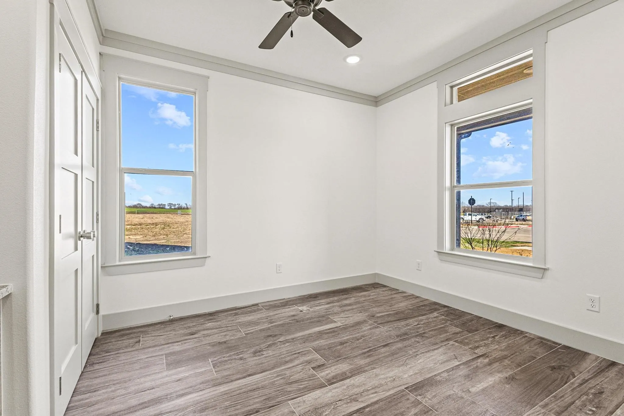 Single Family Residence For Sale in Grayson County , 512 Bandera Drive, Howe, Texas 75459, 4 Bedroom, 4 Bathroom, 2 Garage spaces, 2,845 Sqft, built in 2025, Price $599,900, mls#21320599, Real Estate Agent in Howe, Homes For Sale in Grayson county, Homes For Sale in Howe, Realtor in Howe Texas, Real Estate Brokerage Independent Realty Texas, Luminita Cordes Realtor
