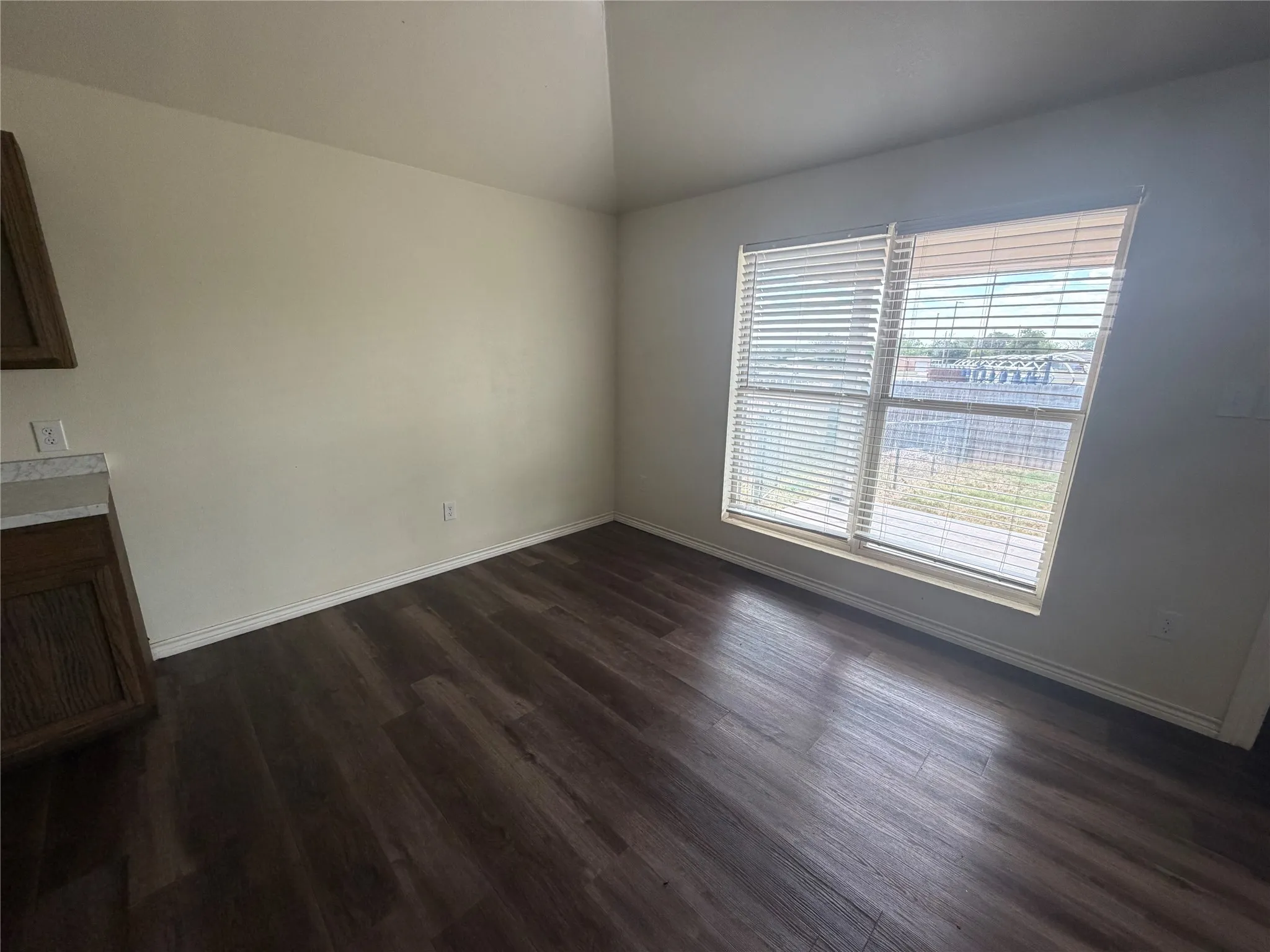 Single Family Residence For Rent in Taylor County , 702 Chanticleers Lane, Abilene, Texas 79602, 3 Bedrooms, 2 Bathrooms, 2 Garage spaces, 1,611 Sqft, built in 2020, Price $2,300, mls#21320640, Real Estate Agent in Abilene, Homes For Rent in Taylor county, Homes For Rent in Abilene, Realtor in Abilene Texas, Real Estate Brokerage Independent Realty Texas, Luminita Cordes Realtor