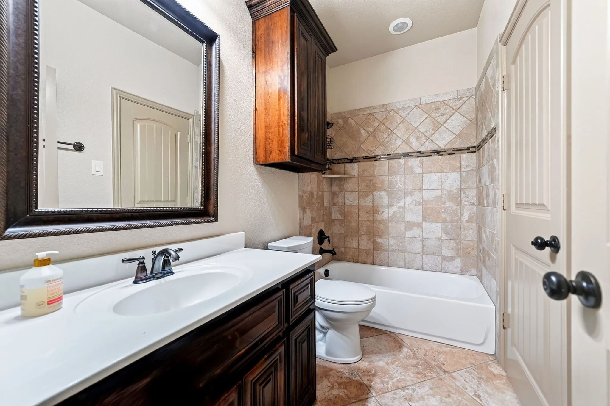 Single Family Residence For Sale in Rockwall County , 202 Buffington Avenue, Fate, Texas 75189, 4 Bedroom, 5 Bathroom, 2 Garage spaces, 3,250 Sqft, built in 2013, mls#21303119, Real Estate Agent in Fate, Homes For Sale in Rockwall county, Homes For Sale in Fate, Realtor in Fate Texas, Real Estate Brokerage Independent Realty Texas, Luminita Cordes Realtor