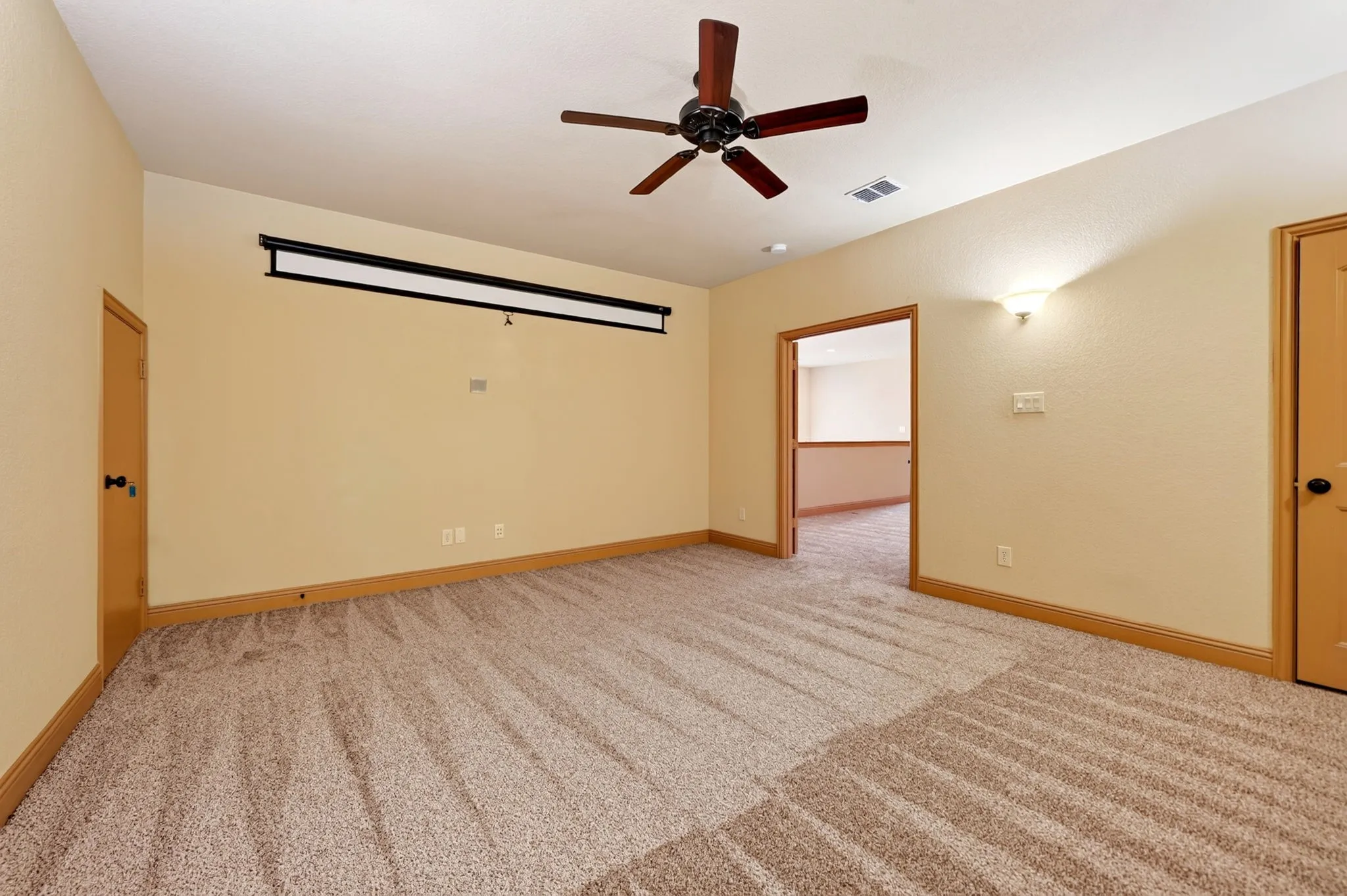 Single Family Residence For Sale in Rockwall County , 202 Buffington Avenue, Fate, Texas 75189, 4 Bedroom, 5 Bathroom, 2 Garage spaces, 3,250 Sqft, built in 2013, mls#21303119, Real Estate Agent in Fate, Homes For Sale in Rockwall county, Homes For Sale in Fate, Realtor in Fate Texas, Real Estate Brokerage Independent Realty Texas, Luminita Cordes Realtor