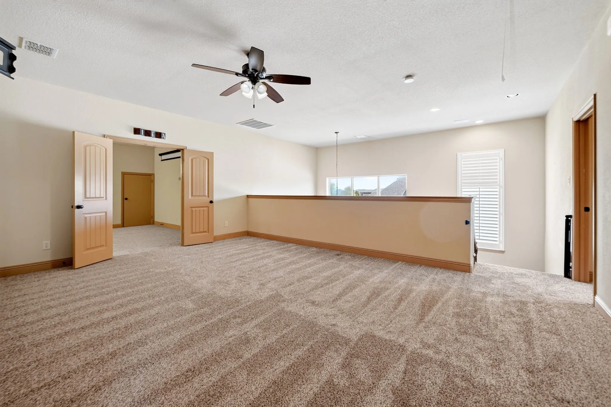 Single Family Residence For Sale in Rockwall County , 202 Buffington Avenue, Fate, Texas 75189, 4 Bedroom, 5 Bathroom, 2 Garage spaces, 3,250 Sqft, built in 2013, mls#21303119, Real Estate Agent in Fate, Homes For Sale in Rockwall county, Homes For Sale in Fate, Realtor in Fate Texas, Real Estate Brokerage Independent Realty Texas, Luminita Cordes Realtor