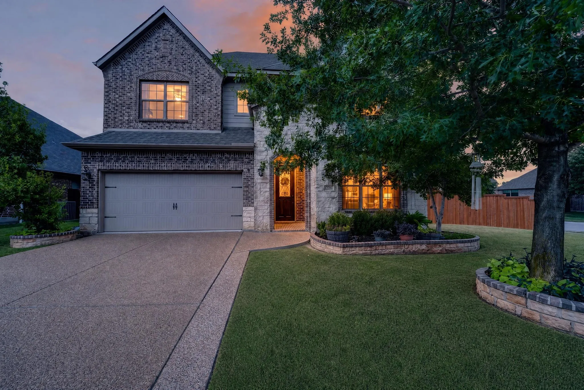 Single Family Residence For Sale in Rockwall County , 202 Buffington Avenue, Fate, Texas 75189, 4 Bedroom, 5 Bathroom, 2 Garage spaces, 3,250 Sqft, built in 2013, mls#21303119, Real Estate Agent in Fate, Homes For Sale in Rockwall county, Homes For Sale in Fate, Realtor in Fate Texas, Real Estate Brokerage Independent Realty Texas, Luminita Cordes Realtor