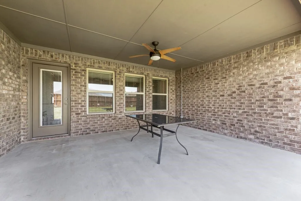 Single Family Residence For Sale in Rockwall County , 628 Bunker Hill Road, Fate, Texas 75189, 4 Bedroom, 3 Bathroom, 2 Garage spaces, 2,730 Sqft, built in 2022, mls#21318790, Real Estate Agent in Fate, Homes For Sale in Rockwall county, Homes For Sale in Fate, Realtor in Fate Texas, Real Estate Brokerage Independent Realty Texas, Luminita Cordes Realtor