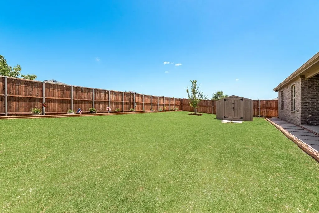 Single Family Residence For Sale in Rockwall County , 628 Bunker Hill Road, Fate, Texas 75189, 4 Bedroom, 3 Bathroom, 2 Garage spaces, 2,730 Sqft, built in 2022, mls#21318790, Real Estate Agent in Fate, Homes For Sale in Rockwall county, Homes For Sale in Fate, Realtor in Fate Texas, Real Estate Brokerage Independent Realty Texas, Luminita Cordes Realtor