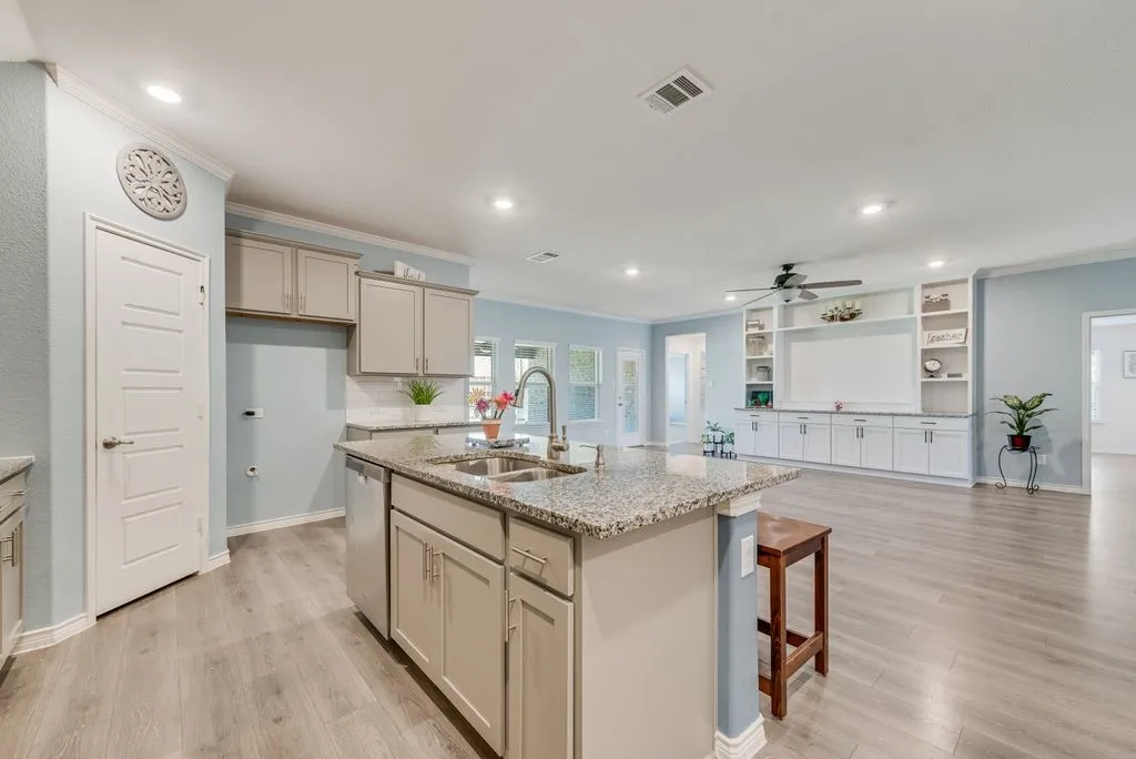 Single Family Residence For Sale in Rockwall County , 628 Bunker Hill Road, Fate, Texas 75189, 4 Bedroom, 3 Bathroom, 2 Garage spaces, 2,730 Sqft, built in 2022, mls#21318790, Real Estate Agent in Fate, Homes For Sale in Rockwall county, Homes For Sale in Fate, Realtor in Fate Texas, Real Estate Brokerage Independent Realty Texas, Luminita Cordes Realtor