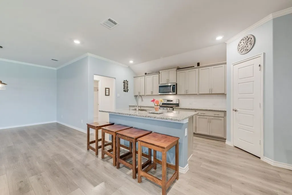 Single Family Residence For Sale in Rockwall County , 628 Bunker Hill Road, Fate, Texas 75189, 4 Bedroom, 3 Bathroom, 2 Garage spaces, 2,730 Sqft, built in 2022, mls#21318790, Real Estate Agent in Fate, Homes For Sale in Rockwall county, Homes For Sale in Fate, Realtor in Fate Texas, Real Estate Brokerage Independent Realty Texas, Luminita Cordes Realtor