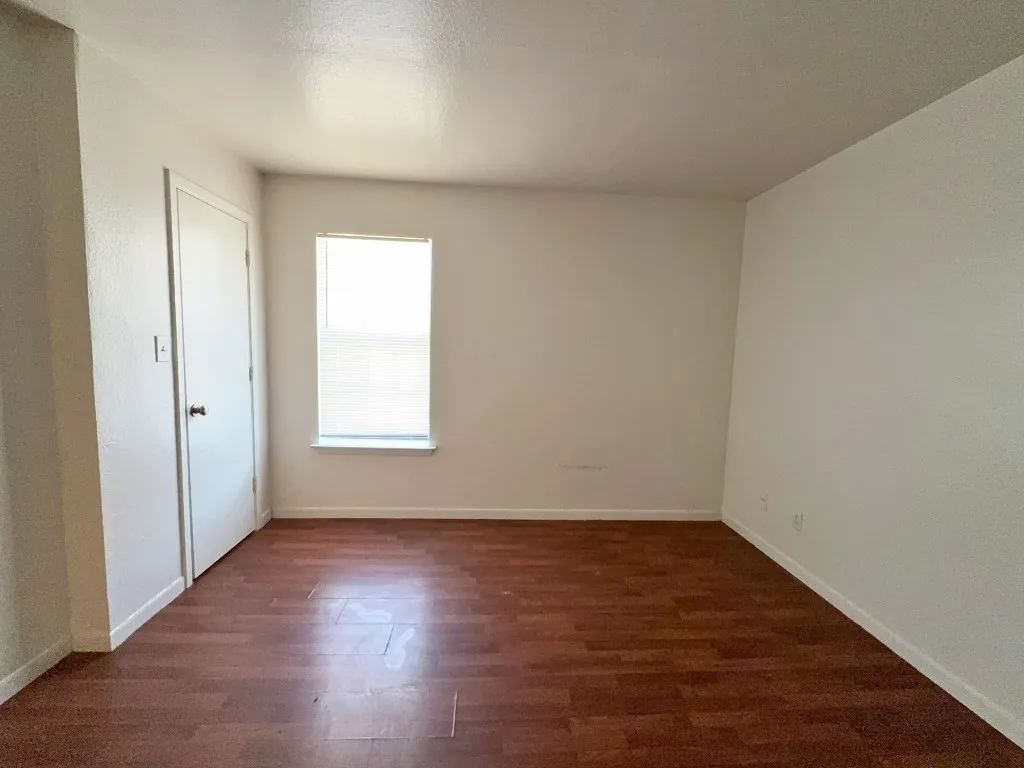 Apartment For Rent in Collin County , 809 W Walnut Street B2, Celina, Texas 75009, 2 Bedroom, 2 Bathroom, Garage spaces, 887 Sqft, built in 1985, mls#21320661, Real Estate Agent in Celina, Homes For Rent in Collin county, Homes For Rent in Celina, Realtor in Celina Texas, Real Estate Brokerage Independent Realty Texas, Luminita Cordes Realtor