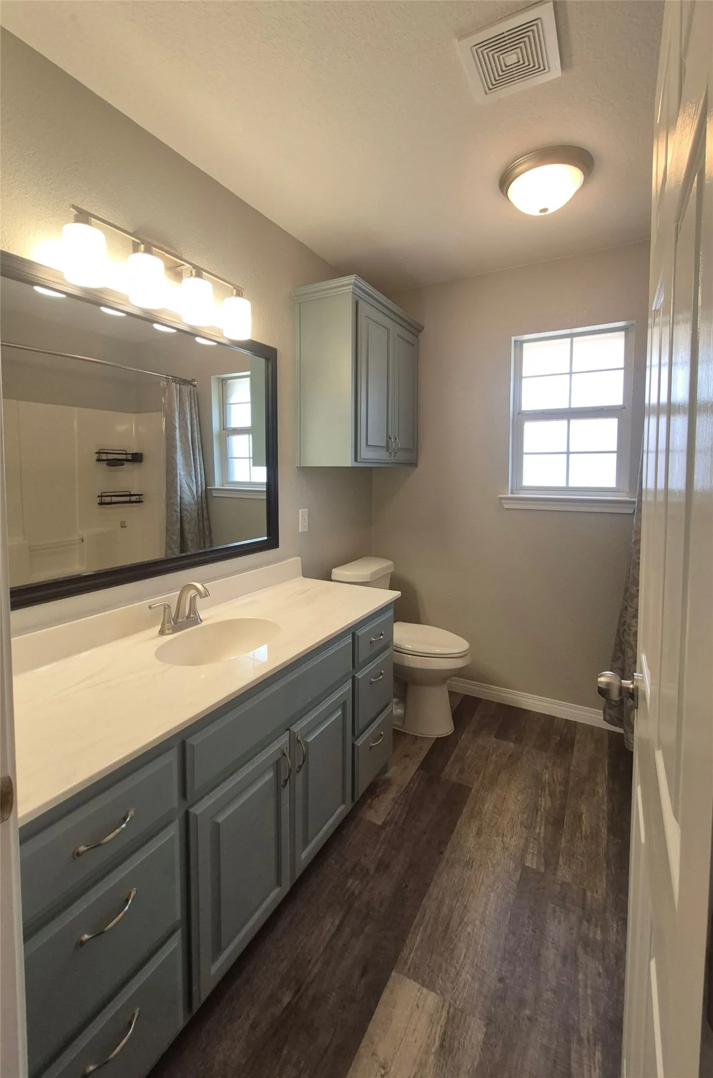Single Family Residence For Rent in Taylor County , 5001 Crystal Creek, Abilene, Texas 79606, 4 Bedroom, 2 Bathroom, 2 Garage spaces, 2,048 Sqft, built in 2004, mls#21320663, Real Estate Agent in Abilene, Homes For Rent in Taylor county, Homes For Rent in Abilene, Realtor in Abilene Texas, Real Estate Brokerage Independent Realty Texas, Luminita Cordes Realtor
