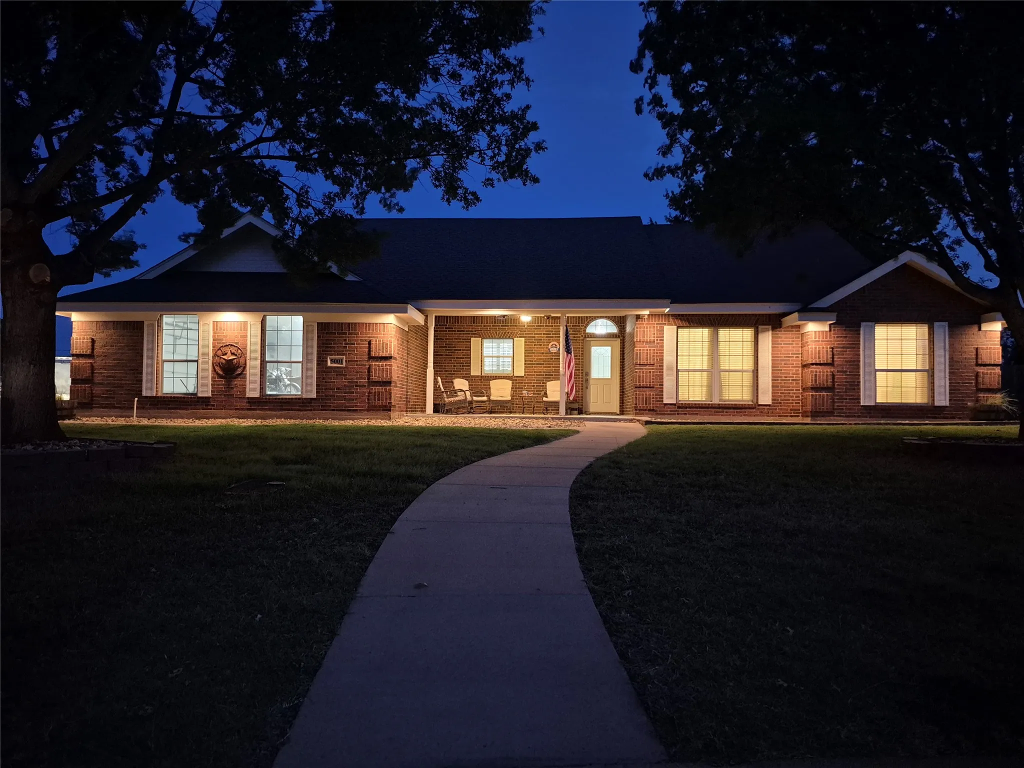 Single Family Residence For Rent in Taylor County , 5001 Crystal Creek, Abilene, Texas 79606, 4 Bedroom, 2 Bathroom, 2 Garage spaces, 2,048 Sqft, built in 2004, mls#21320663, Real Estate Agent in Abilene, Homes For Rent in Taylor county, Homes For Rent in Abilene, Realtor in Abilene Texas, Real Estate Brokerage Independent Realty Texas, Luminita Cordes Realtor