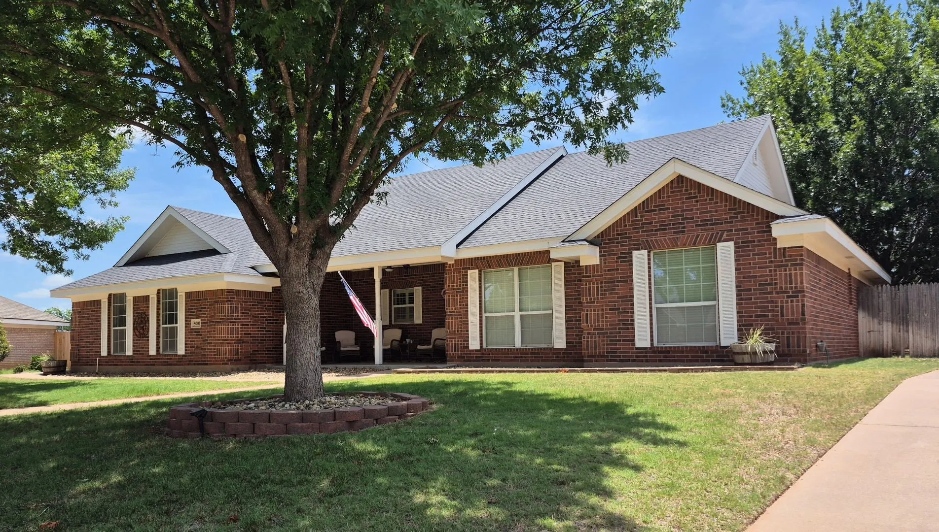 Single Family Residence For Rent in Taylor County , 5001 Crystal Creek, Abilene, Texas 79606, 4 Bedroom, 2 Bathroom, 2 Garage spaces, 2,048 Sqft, built in 2004, mls#21320663, Real Estate Agent in Abilene, Homes For Rent in Taylor county, Homes For Rent in Abilene, Realtor in Abilene Texas, Real Estate Brokerage Independent Realty Texas, Luminita Cordes Realtor