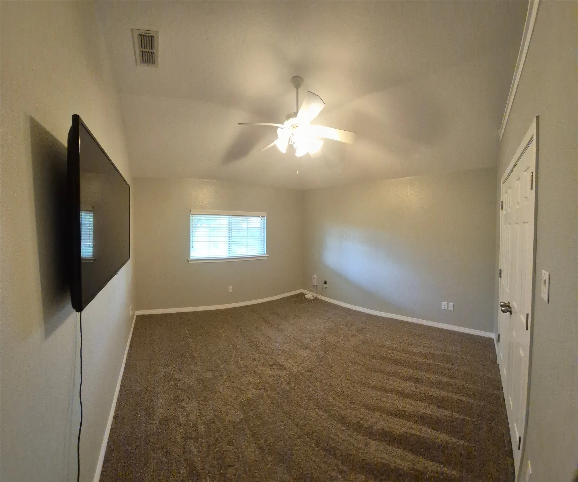 Single Family Residence For Rent in Taylor County , 5001 Crystal Creek, Abilene, Texas 79606, 4 Bedroom, 2 Bathroom, 2 Garage spaces, 2,048 Sqft, built in 2004, mls#21320663, Real Estate Agent in Abilene, Homes For Rent in Taylor county, Homes For Rent in Abilene, Realtor in Abilene Texas, Real Estate Brokerage Independent Realty Texas, Luminita Cordes Realtor