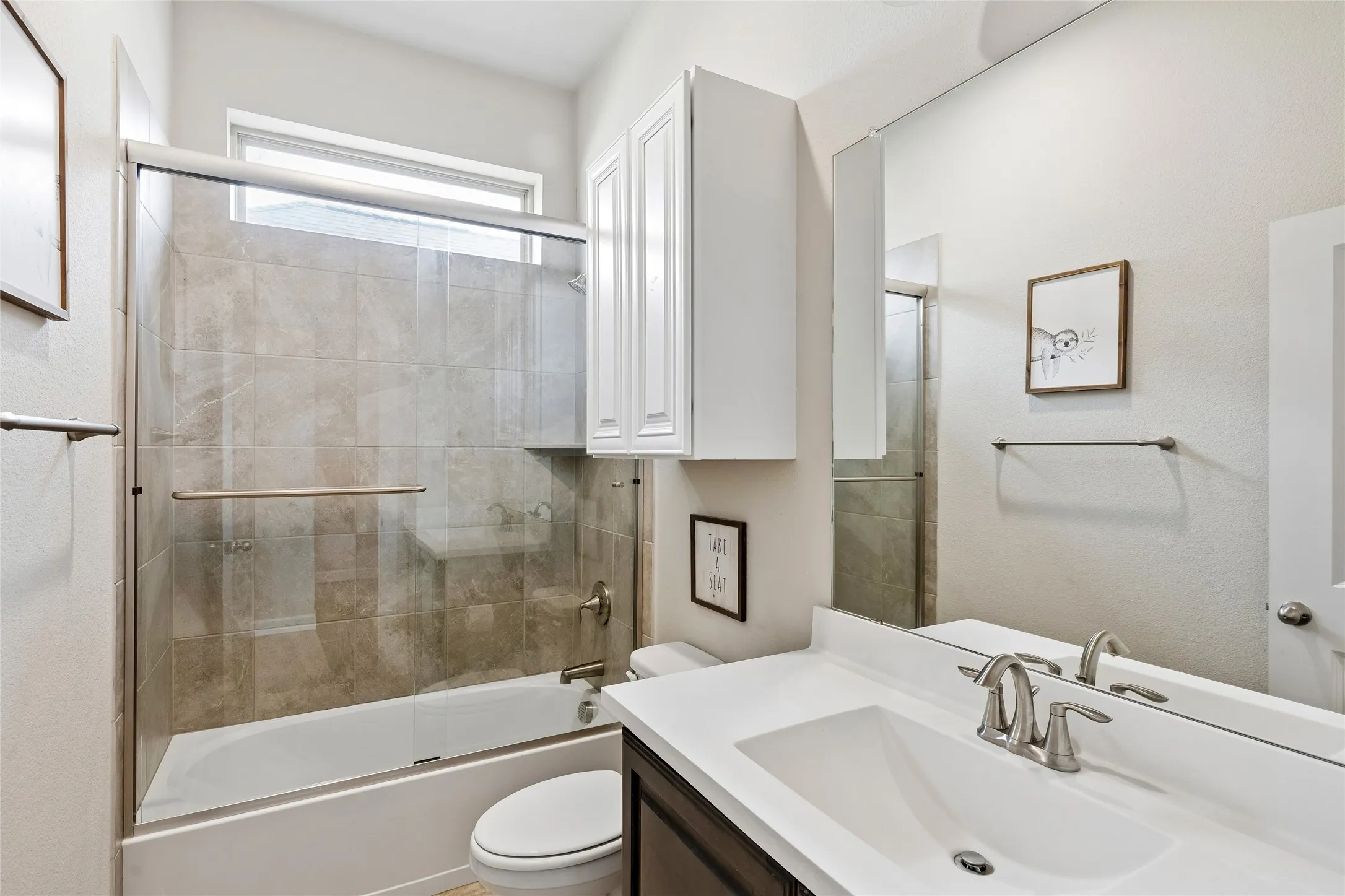 Single Family Residence For Sale in Denton County , 1509 11th Street, Argyle, Texas 76226, 3 Bedroom, 2 Bathroom, 2 Garage spaces, 2,093 Sqft, built in 2018, mls#21319143, Real Estate Agent in Argyle, Homes For Sale in Denton county, Homes For Sale in Argyle, Realtor in Argyle Texas, Real Estate Brokerage Independent Realty Texas, Luminita Cordes Realtor