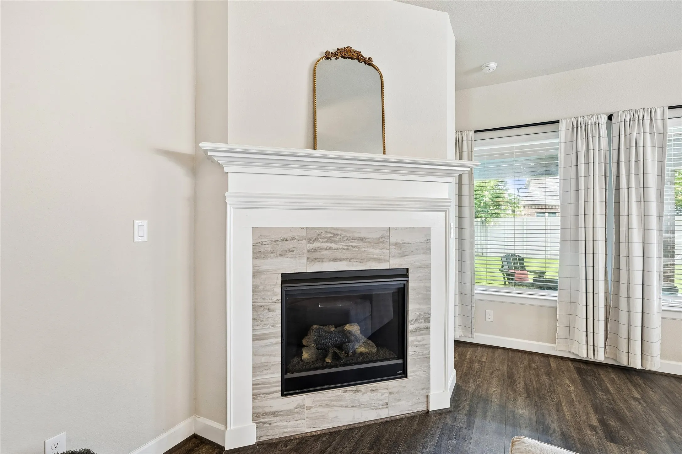 Single Family Residence For Sale in Denton County , 1509 11th Street, Argyle, Texas 76226, 3 Bedroom, 2 Bathroom, 2 Garage spaces, 2,093 Sqft, built in 2018, mls#21319143, Real Estate Agent in Argyle, Homes For Sale in Denton county, Homes For Sale in Argyle, Realtor in Argyle Texas, Real Estate Brokerage Independent Realty Texas, Luminita Cordes Realtor
