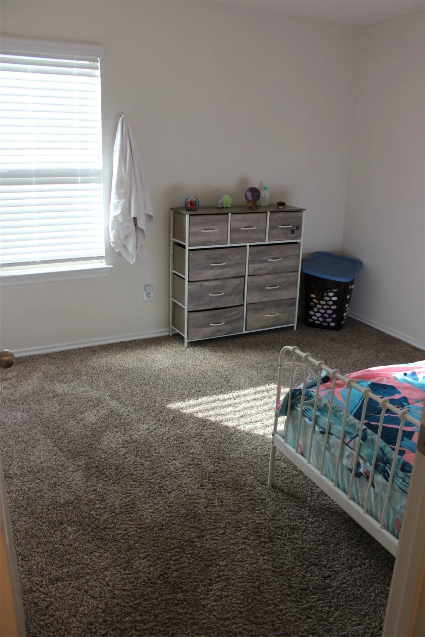 Single Family Residence For Sale in Kaufman County , 2416 Karnack Drive, Forney, Texas 75126, 4 Bedroom, 2 Bathroom, 2 Garage spaces, 1,674 Sqft, built in 2019, mls#21320619, Real Estate Agent in Forney, Homes For Sale in Kaufman county, Homes For Sale in Forney, Realtor in Forney Texas, Real Estate Brokerage Independent Realty Texas, Luminita Cordes Realtor