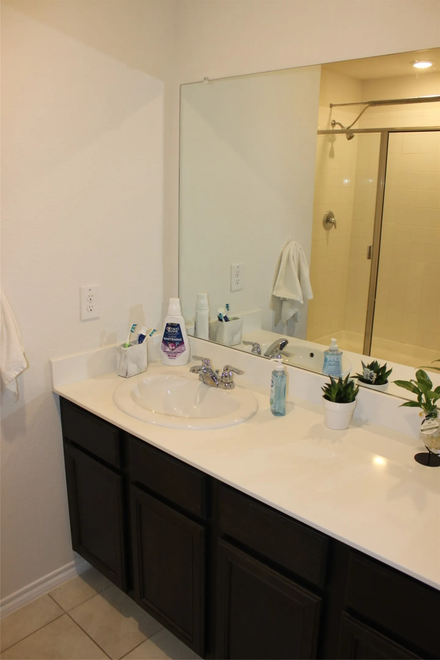 Single Family Residence For Sale in Kaufman County , 2416 Karnack Drive, Forney, Texas 75126, 4 Bedroom, 2 Bathroom, 2 Garage spaces, 1,674 Sqft, built in 2019, mls#21320619, Real Estate Agent in Forney, Homes For Sale in Kaufman county, Homes For Sale in Forney, Realtor in Forney Texas, Real Estate Brokerage Independent Realty Texas, Luminita Cordes Realtor