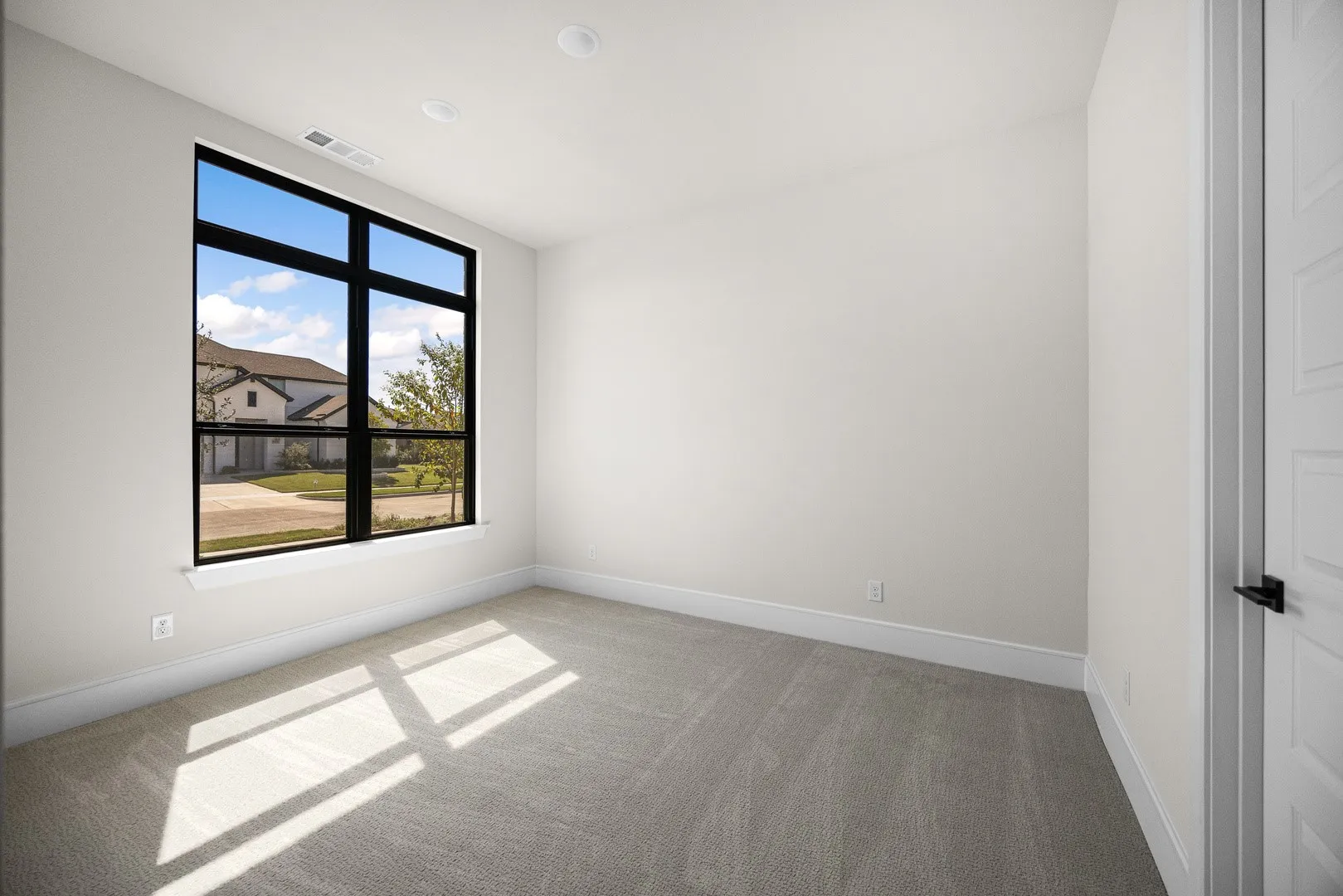4011 Yellow Jasmine Lane-09.10.2026-GRNWRKS Media-31