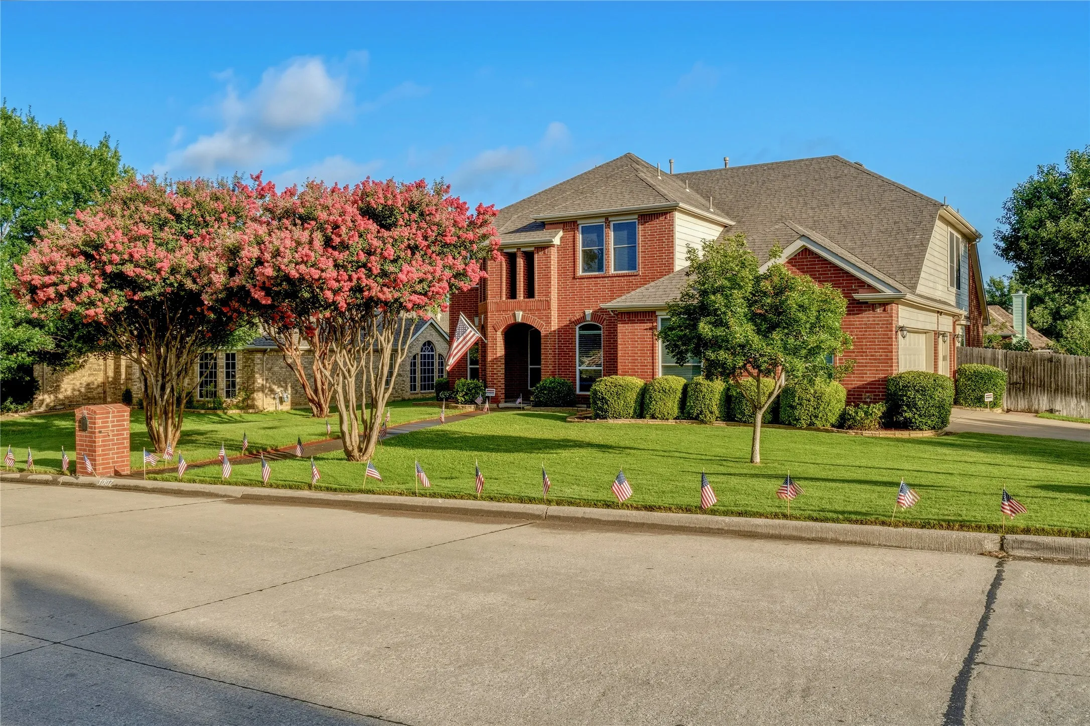 Single Family Residence For Sale in Tarrant County , 1007 Dover Heights Trail, Mansfield, Texas 76063, 4 Bedroom, 4 Bathroom, 3 Garage spaces, 3,029 Sqft, built in 2002, mls#21319751, Real Estate Agent in Mansfield, Homes For Sale in Tarrant county, Homes For Sale in Mansfield, Realtor in Mansfield Texas, Real Estate Brokerage Independent Realty Texas, Luminita Cordes Realtor