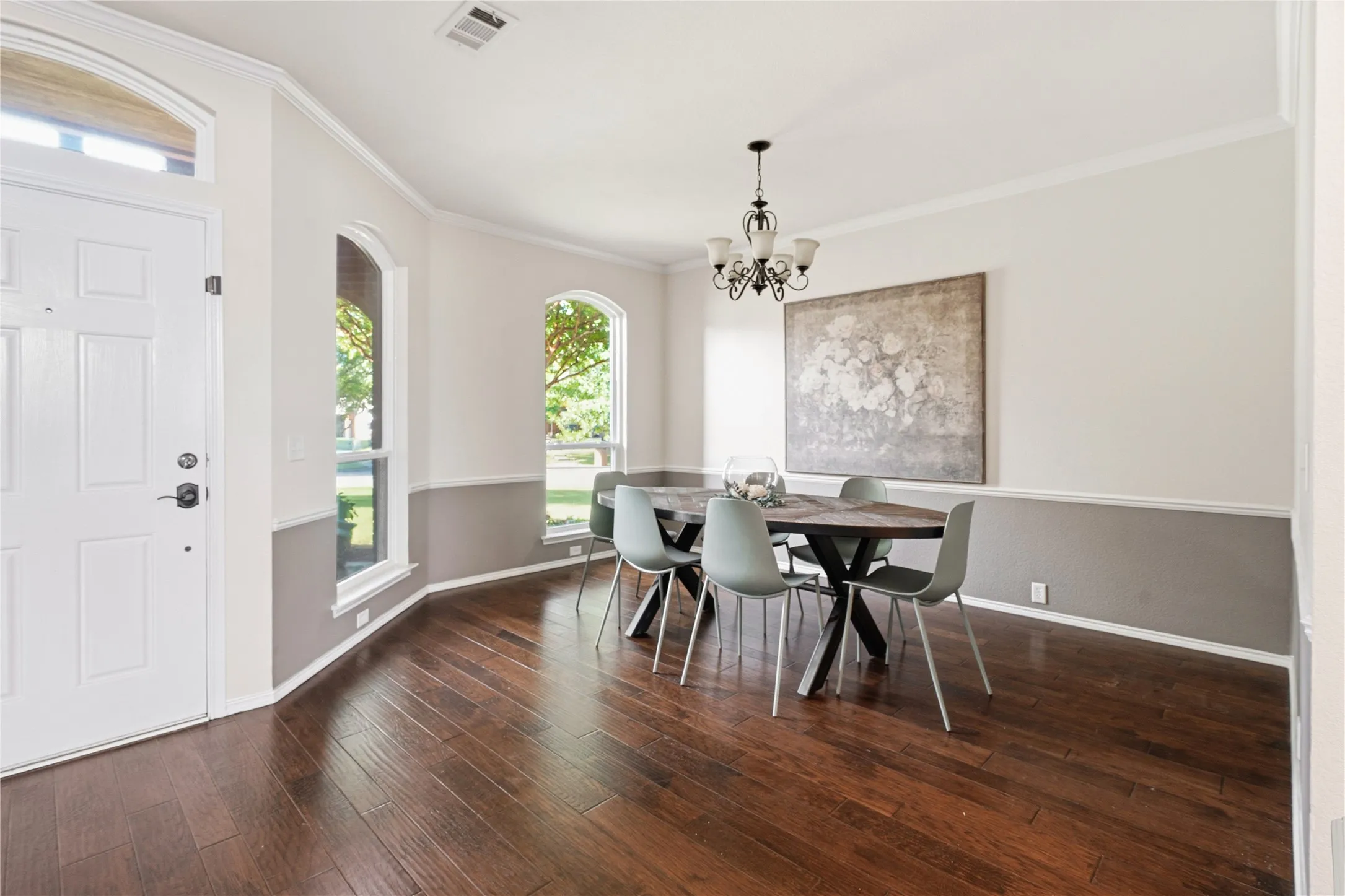 Single Family Residence For Sale in Tarrant County , 1007 Dover Heights Trail, Mansfield, Texas 76063, 4 Bedroom, 4 Bathroom, 3 Garage spaces, 3,029 Sqft, built in 2002, mls#21319751, Real Estate Agent in Mansfield, Homes For Sale in Tarrant county, Homes For Sale in Mansfield, Realtor in Mansfield Texas, Real Estate Brokerage Independent Realty Texas, Luminita Cordes Realtor