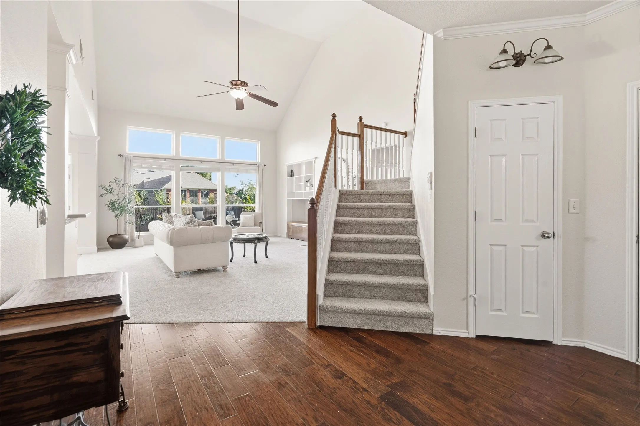 Single Family Residence For Sale in Tarrant County , 1007 Dover Heights Trail, Mansfield, Texas 76063, 4 Bedroom, 4 Bathroom, 3 Garage spaces, 3,029 Sqft, built in 2002, mls#21319751, Real Estate Agent in Mansfield, Homes For Sale in Tarrant county, Homes For Sale in Mansfield, Realtor in Mansfield Texas, Real Estate Brokerage Independent Realty Texas, Luminita Cordes Realtor