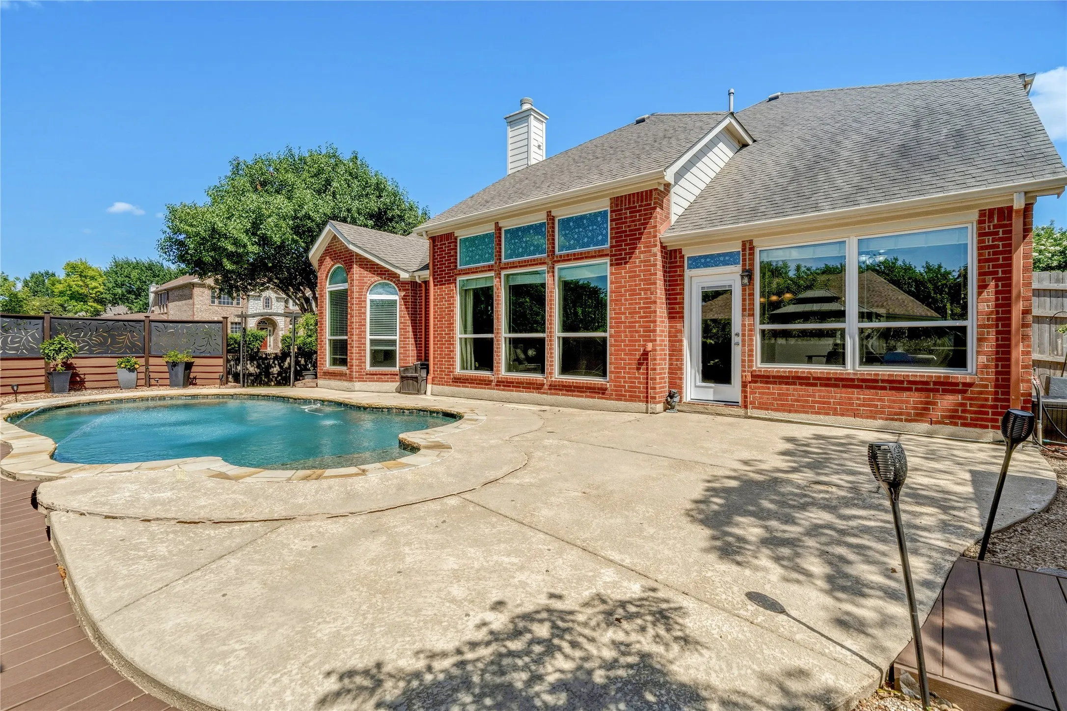 Single Family Residence For Sale in Tarrant County , 1007 Dover Heights Trail, Mansfield, Texas 76063, 4 Bedroom, 4 Bathroom, 3 Garage spaces, 3,029 Sqft, built in 2002, mls#21319751, Real Estate Agent in Mansfield, Homes For Sale in Tarrant county, Homes For Sale in Mansfield, Realtor in Mansfield Texas, Real Estate Brokerage Independent Realty Texas, Luminita Cordes Realtor
