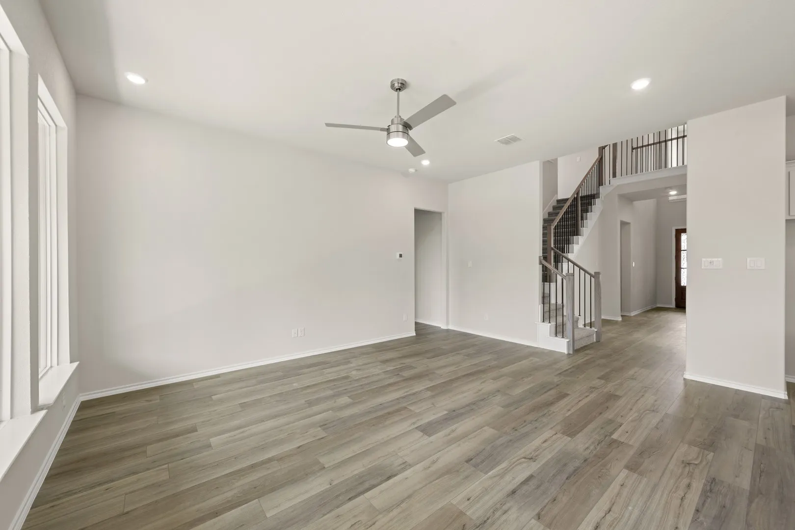 DFW-Pirate Village-Concept 2492-4000 Kitts Road-Living Room-Risewell Homes-1