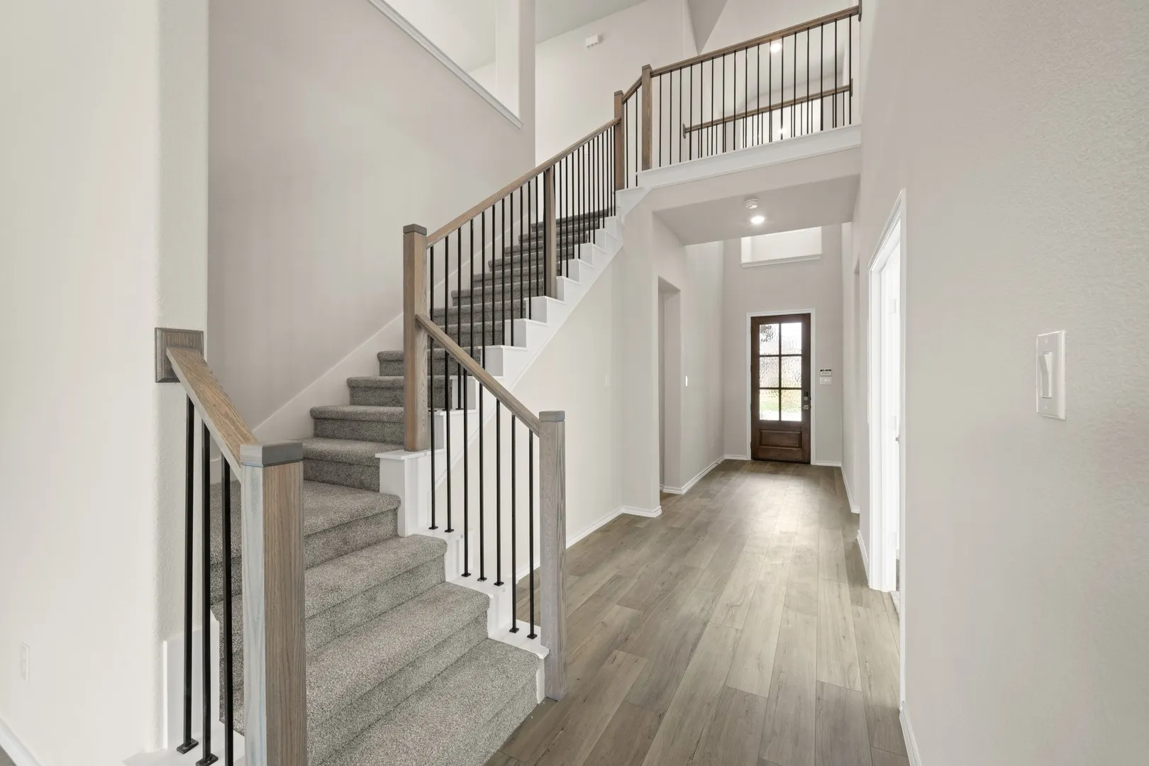 DFW-Pirate Village-Concept 2492-4000 Kitts Road-Entry-Risewell Homes-1