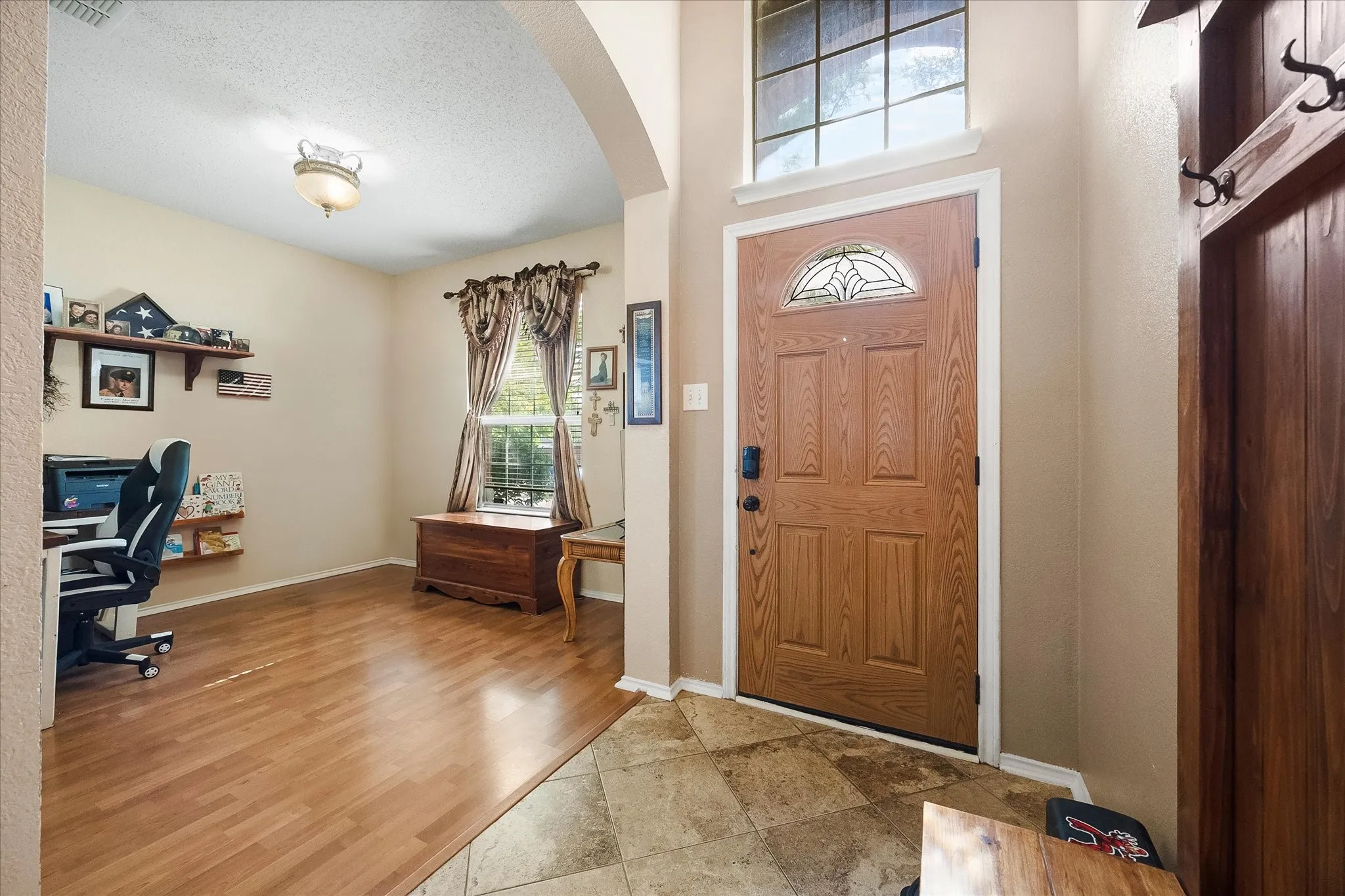 Single Family Residence For Sale in Dallas County , 6409 Hawthorne Cove, Rowlett, Texas 75089, 5 Bedroom, 3 Bathroom, 2 Garage spaces, 2,503 Sqft, built in 2000, mls#21319180, Real Estate Agent in Rowlett, Homes For Sale in Dallas county, Homes For Sale in Rowlett, Realtor in Rowlett Texas, Real Estate Brokerage Independent Realty Texas, Luminita Cordes Realtor