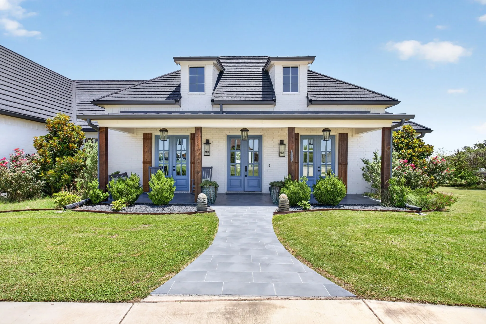 Single Family Residence For Sale in Parker County , 3008 Perkins Lane, Weatherford, Texas 76088, 4 Bedroom, 3 Bathroom, 3 Garage spaces, 3,619 Sqft, built in 2020, mls#21320691, Real Estate Agent in Weatherford, Homes For Sale in Parker county, Homes For Sale in Weatherford, Realtor in Weatherford Texas, Real Estate Brokerage Independent Realty Texas, Luminita Cordes Realtor