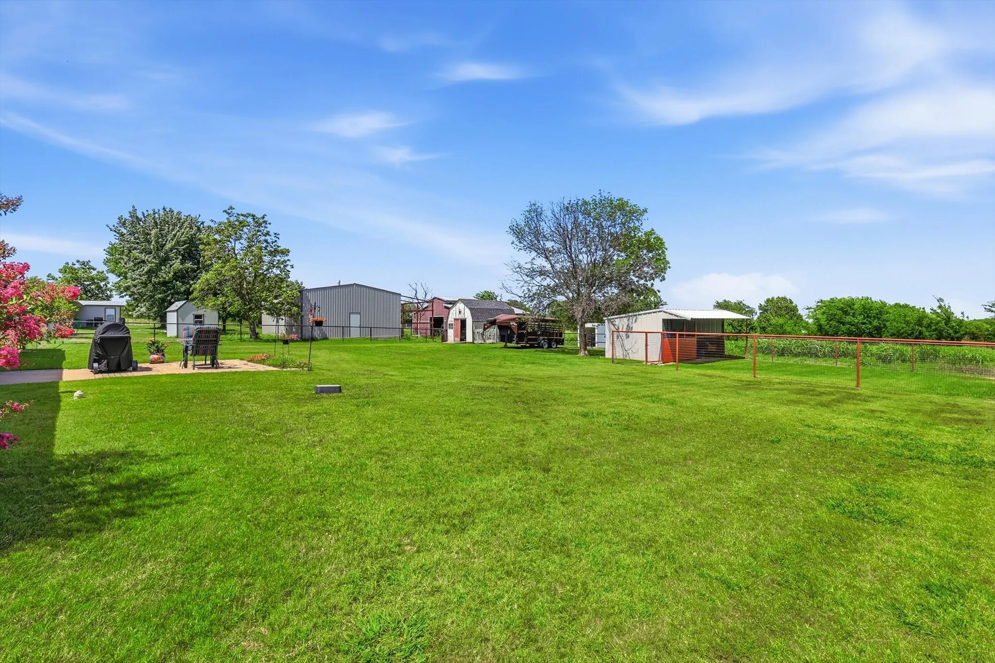 Single Family Residence For Sale in Denton County , 9238 Indian Trail, Sanger, Texas 76266, 4 Bedroom, 2 Bathroom, Garage spaces, 1,675 Sqft, built in 1985, mls#21320710, Real Estate Agent in Sanger, Homes For Sale in Denton county, Homes For Sale in Sanger, Realtor in Sanger Texas, Real Estate Brokerage Independent Realty Texas, Luminita Cordes Realtor