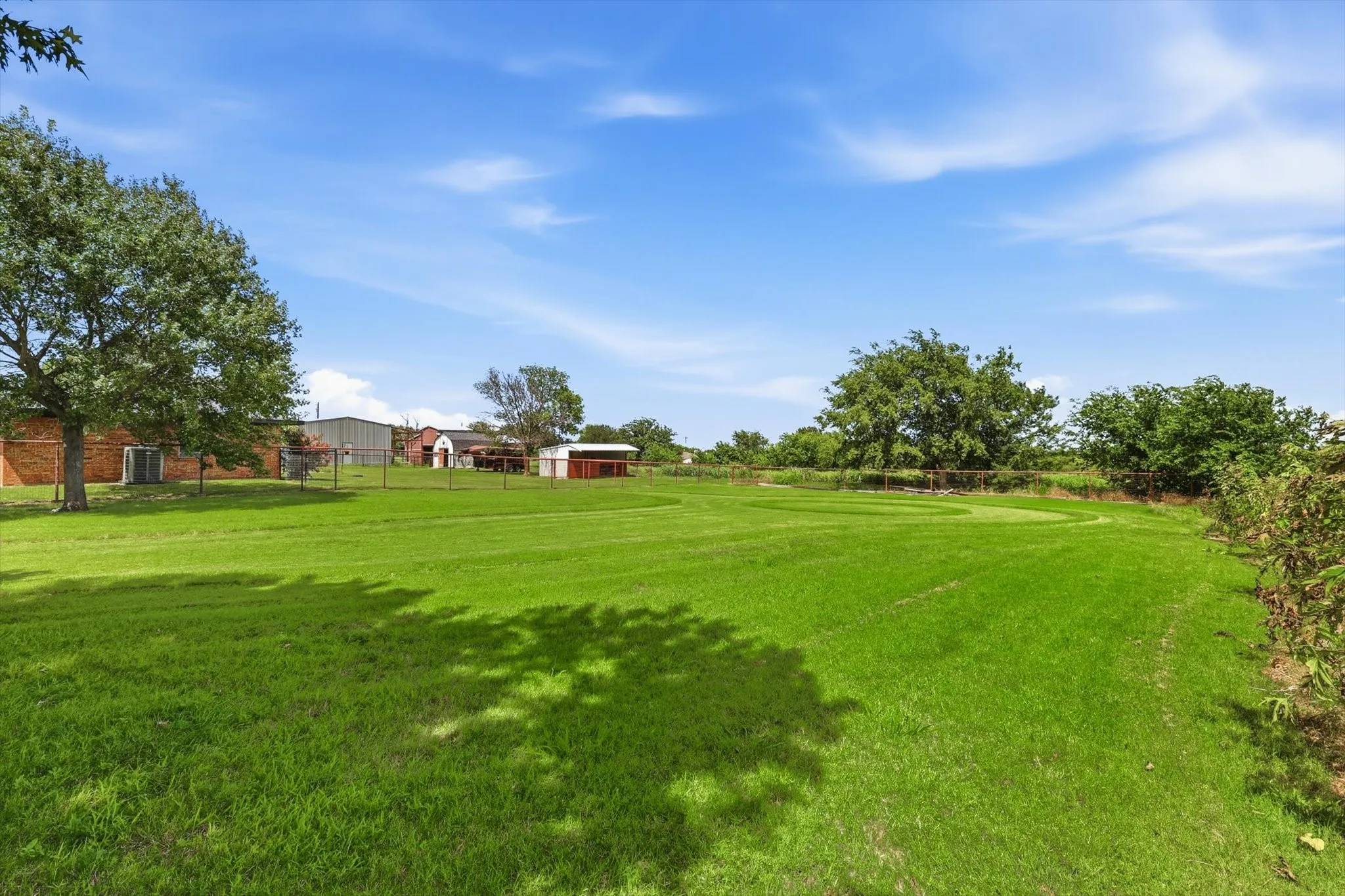 Single Family Residence For Sale in Denton County , 9238 Indian Trail, Sanger, Texas 76266, 4 Bedroom, 2 Bathroom, Garage spaces, 1,675 Sqft, built in 1985, mls#21320710, Real Estate Agent in Sanger, Homes For Sale in Denton county, Homes For Sale in Sanger, Realtor in Sanger Texas, Real Estate Brokerage Independent Realty Texas, Luminita Cordes Realtor