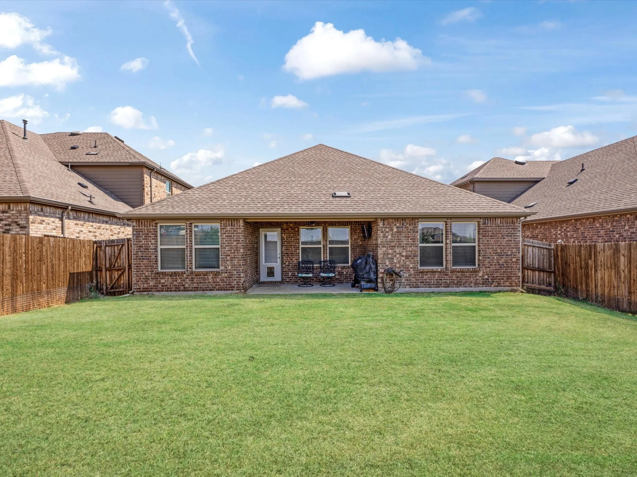 Single Family Residence For Rent in Denton County , 3257 Trails End Road, Aubrey, Texas 76227, 3 Bedroom, 2 Bathroom, 2 Garage spaces, 1,639 Sqft, built in 2023, mls#21320699, Real Estate Agent in Aubrey, Homes For Rent in Denton county, Homes For Rent in Aubrey, Realtor in Aubrey Texas, Real Estate Brokerage Independent Realty Texas, Luminita Cordes Realtor