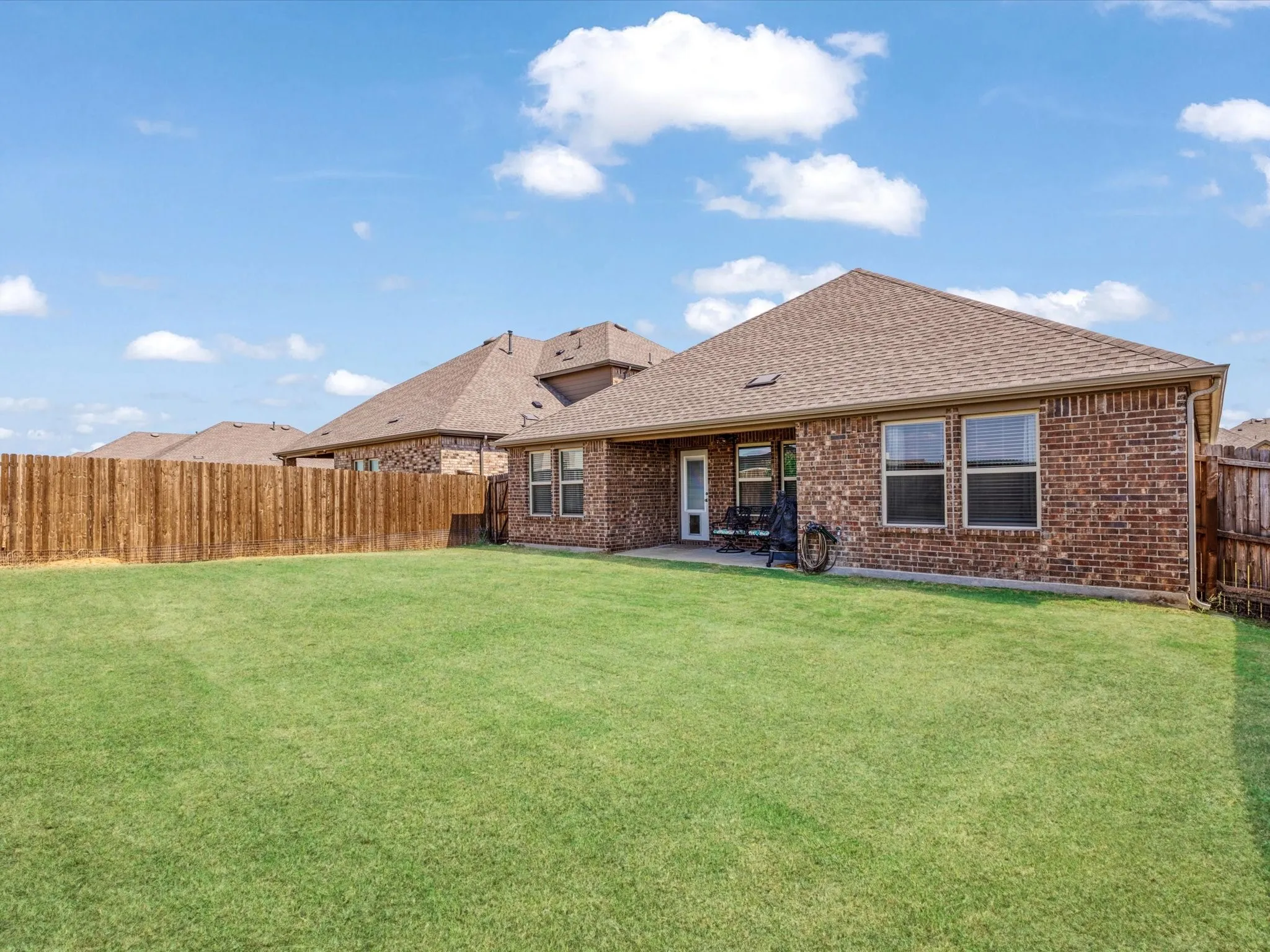 Single Family Residence For Rent in Denton County , 3257 Trails End Road, Aubrey, Texas 76227, 3 Bedroom, 2 Bathroom, 2 Garage spaces, 1,639 Sqft, built in 2023, mls#21320699, Real Estate Agent in Aubrey, Homes For Rent in Denton county, Homes For Rent in Aubrey, Realtor in Aubrey Texas, Real Estate Brokerage Independent Realty Texas, Luminita Cordes Realtor